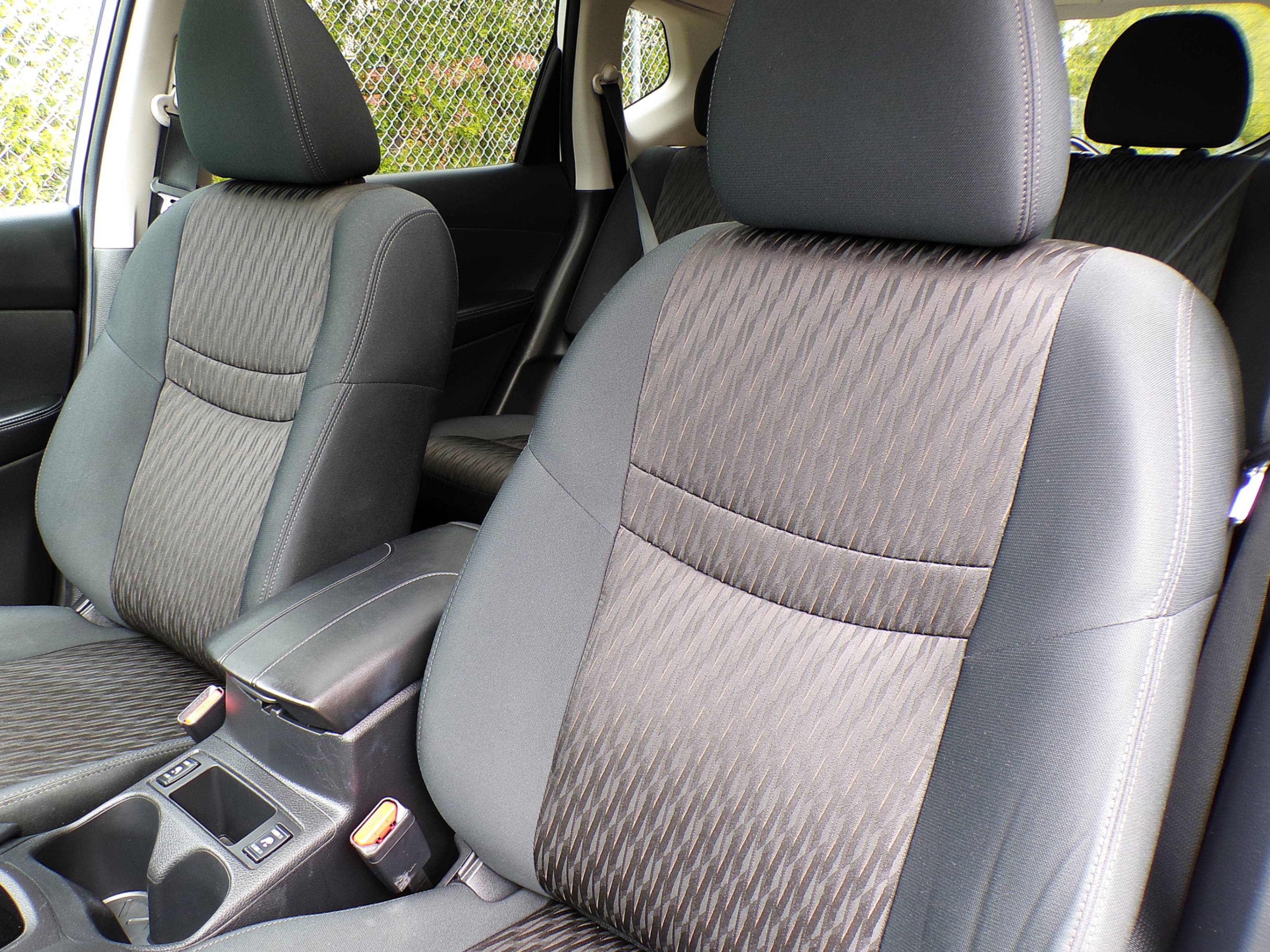 /autogallery/2017-Nissan-Rogue-437459875348271.jpg