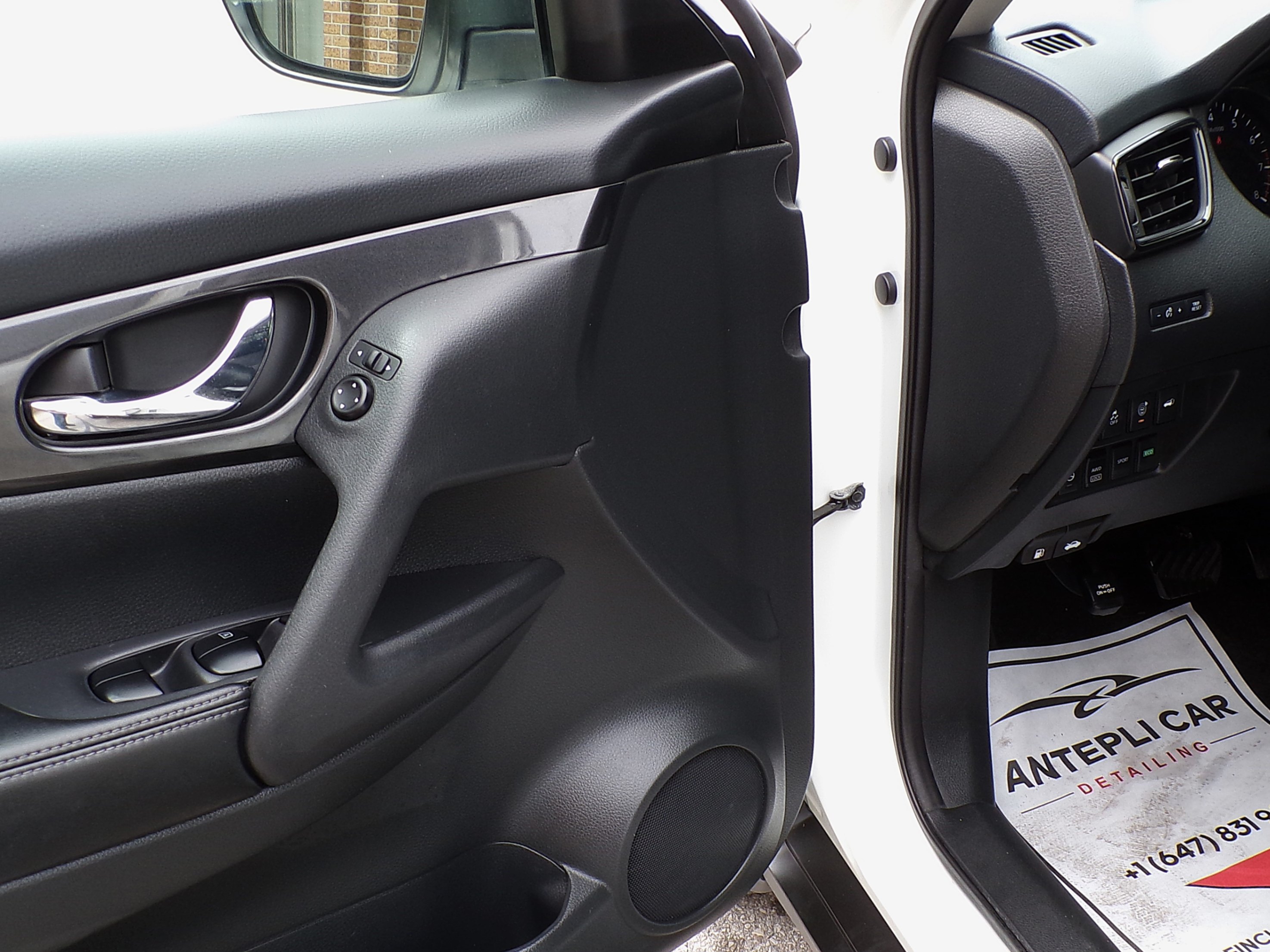 /autogallery/2017-Nissan-Rogue-4834940740970821.jpg