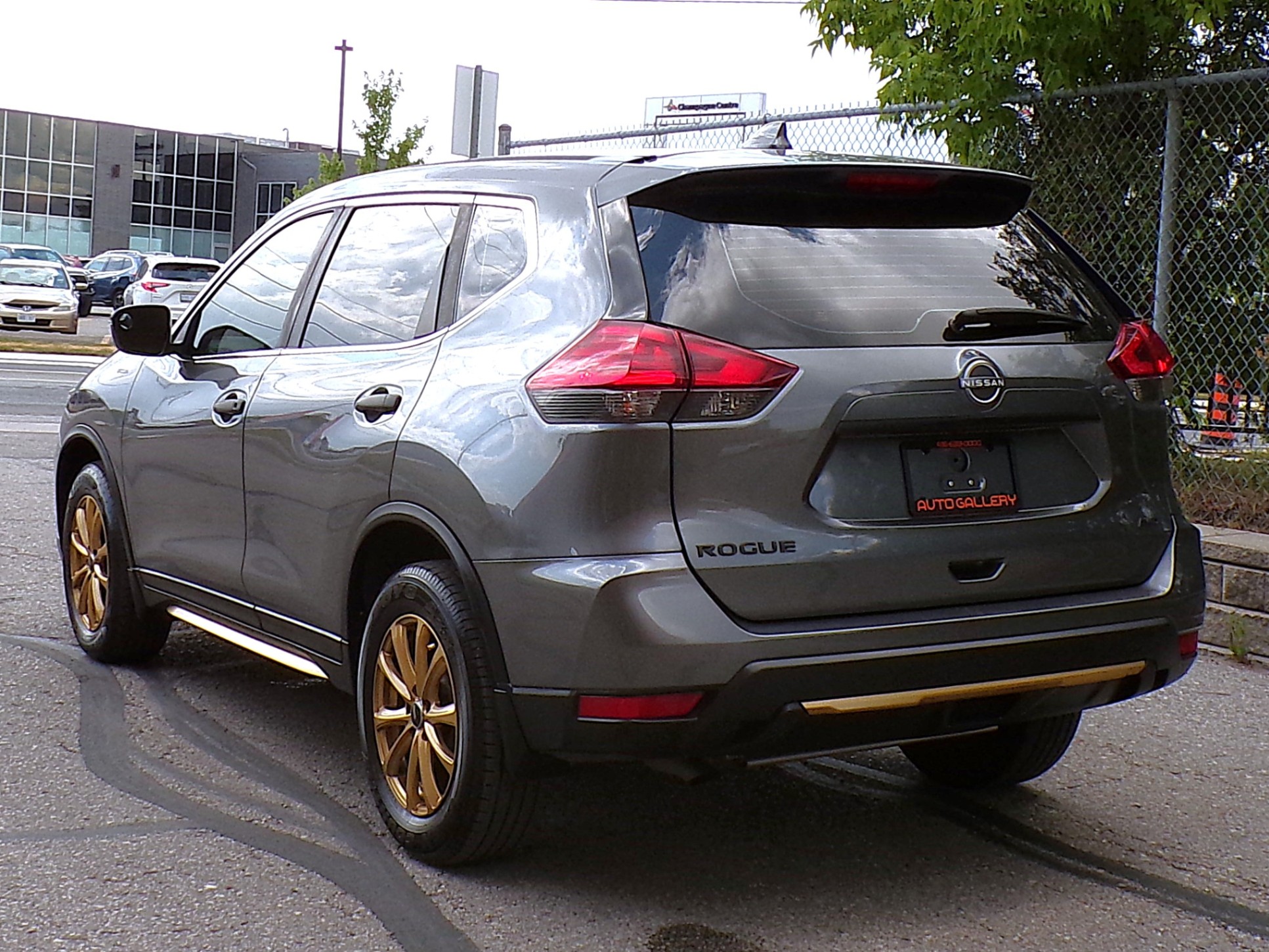 /autogallery/2017-Nissan-Rogue-8963523036800956.jpg