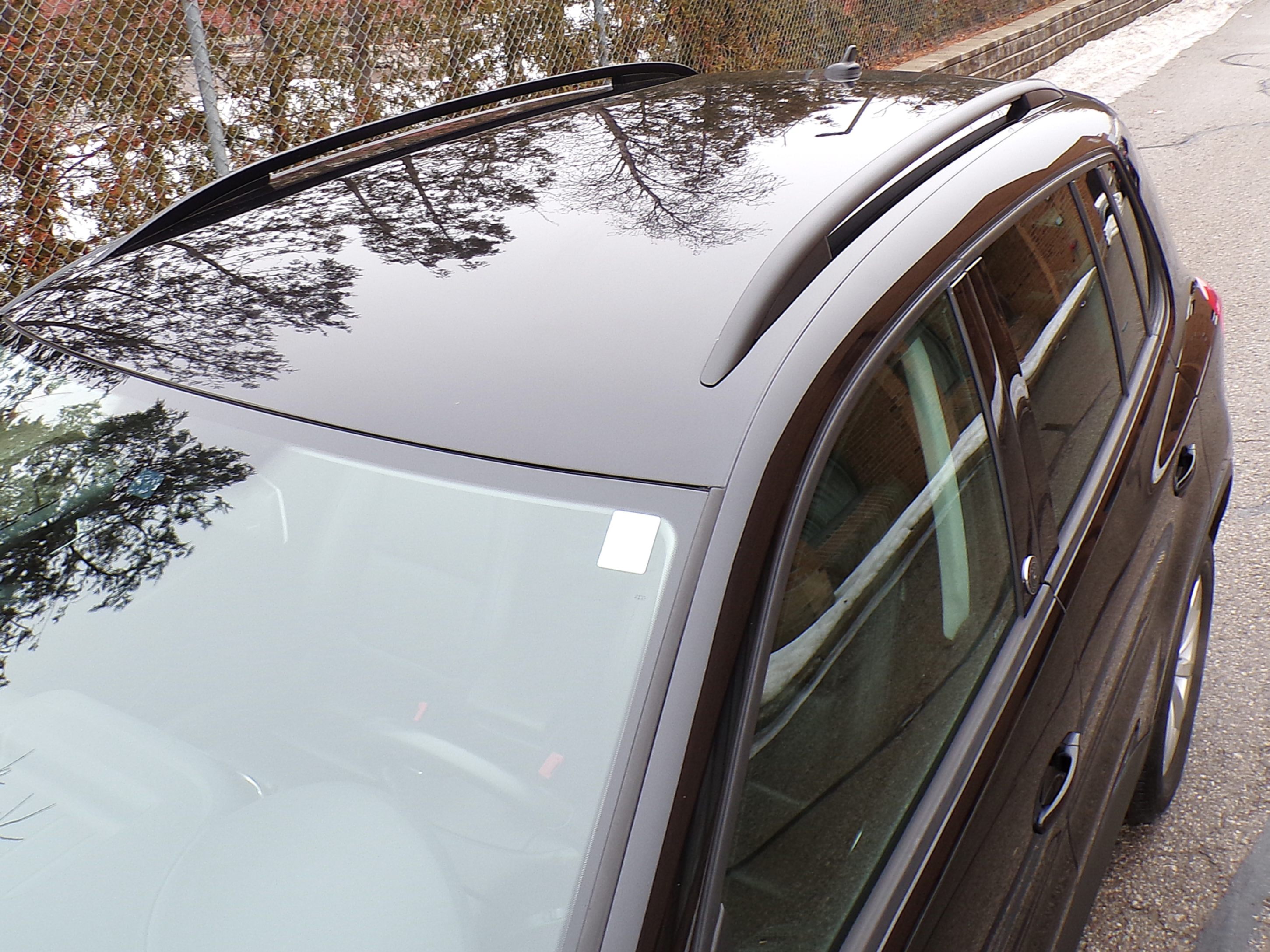/autogallery/2017-Volkswagen-Tiguan-716650339178837.jpg