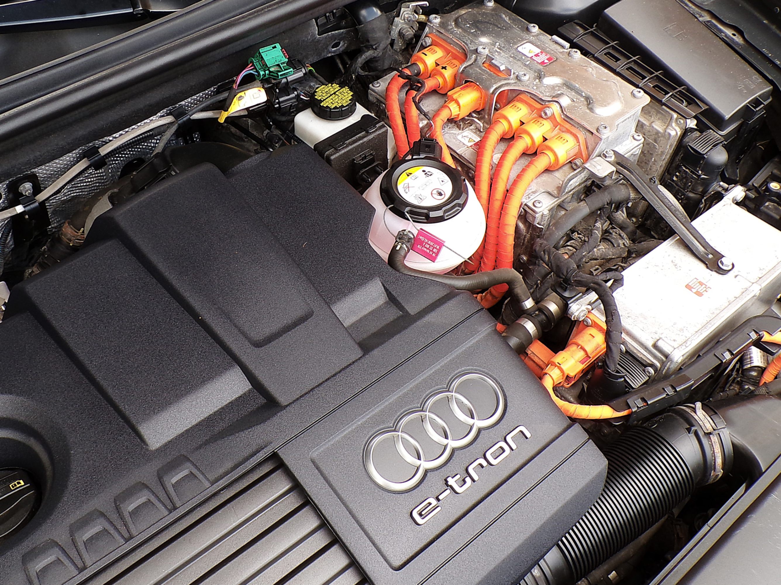 /autogallery/2018-Audi-A3Sportback-8530085083135384.jpg