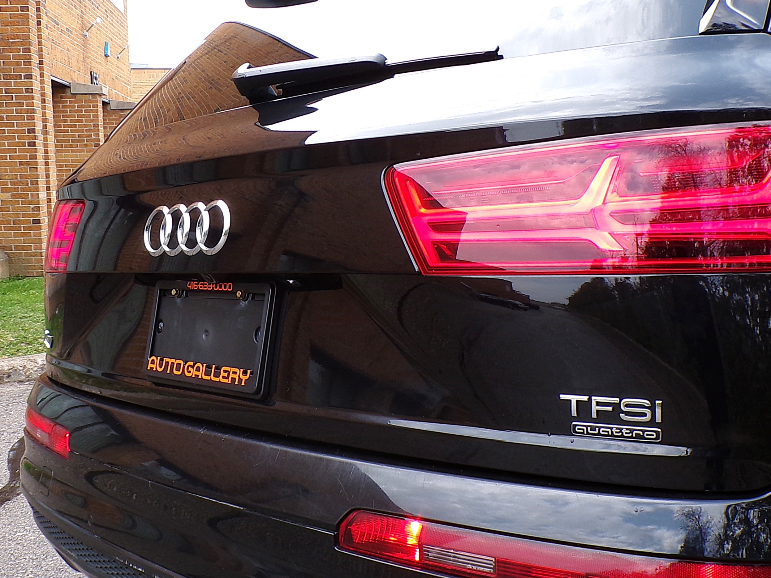 /autogallery/2018-Audi-Q7-22874433229502422.jpg