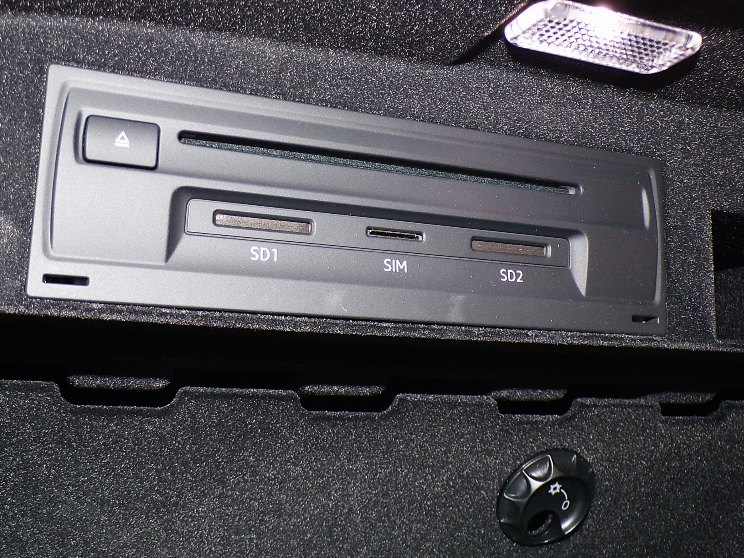 /autogallery/2018-Audi-Q7-35875874893382664.jpg