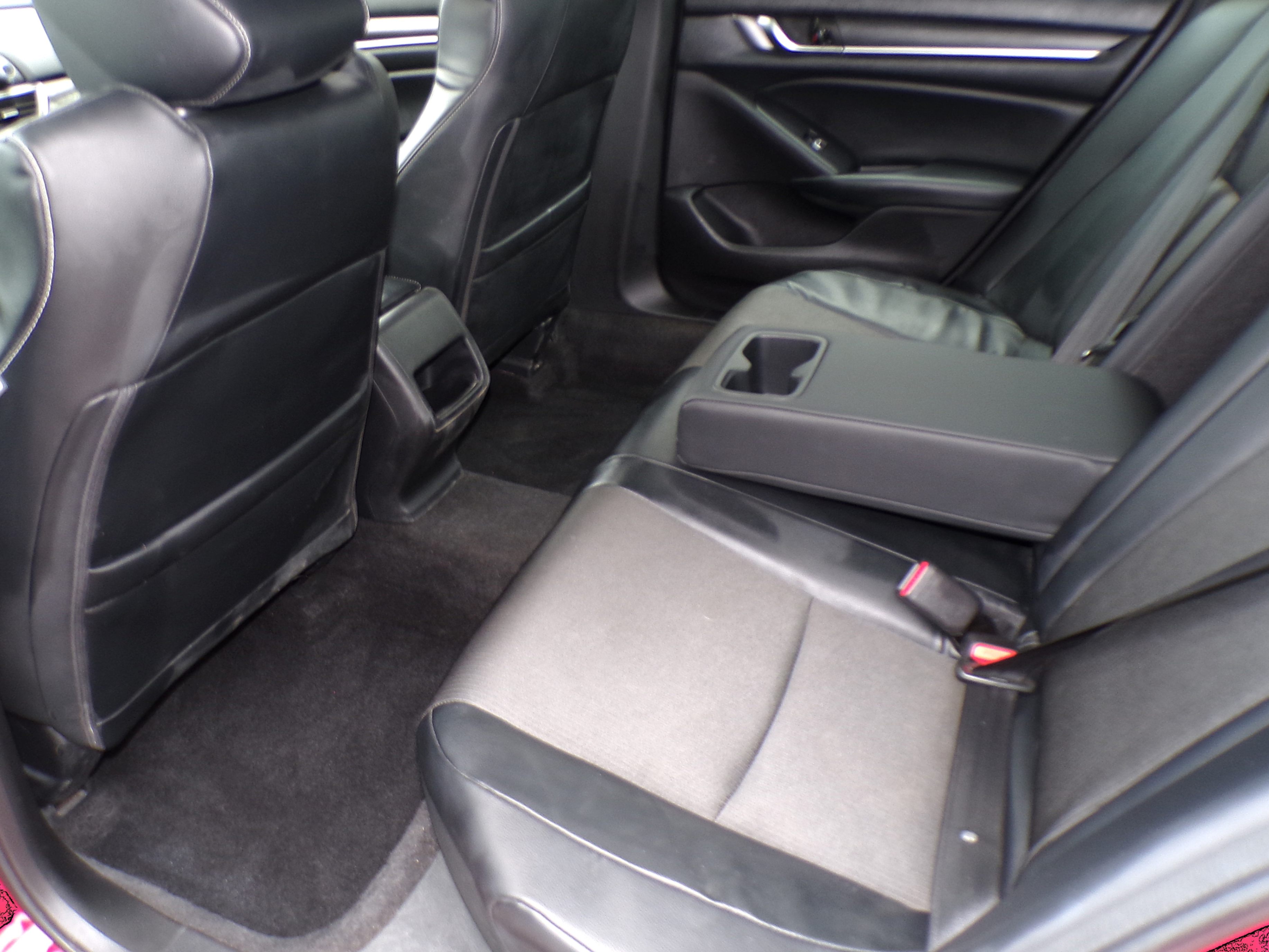 /autogallery/2018-Honda-Accord-0706786180103427.jpg