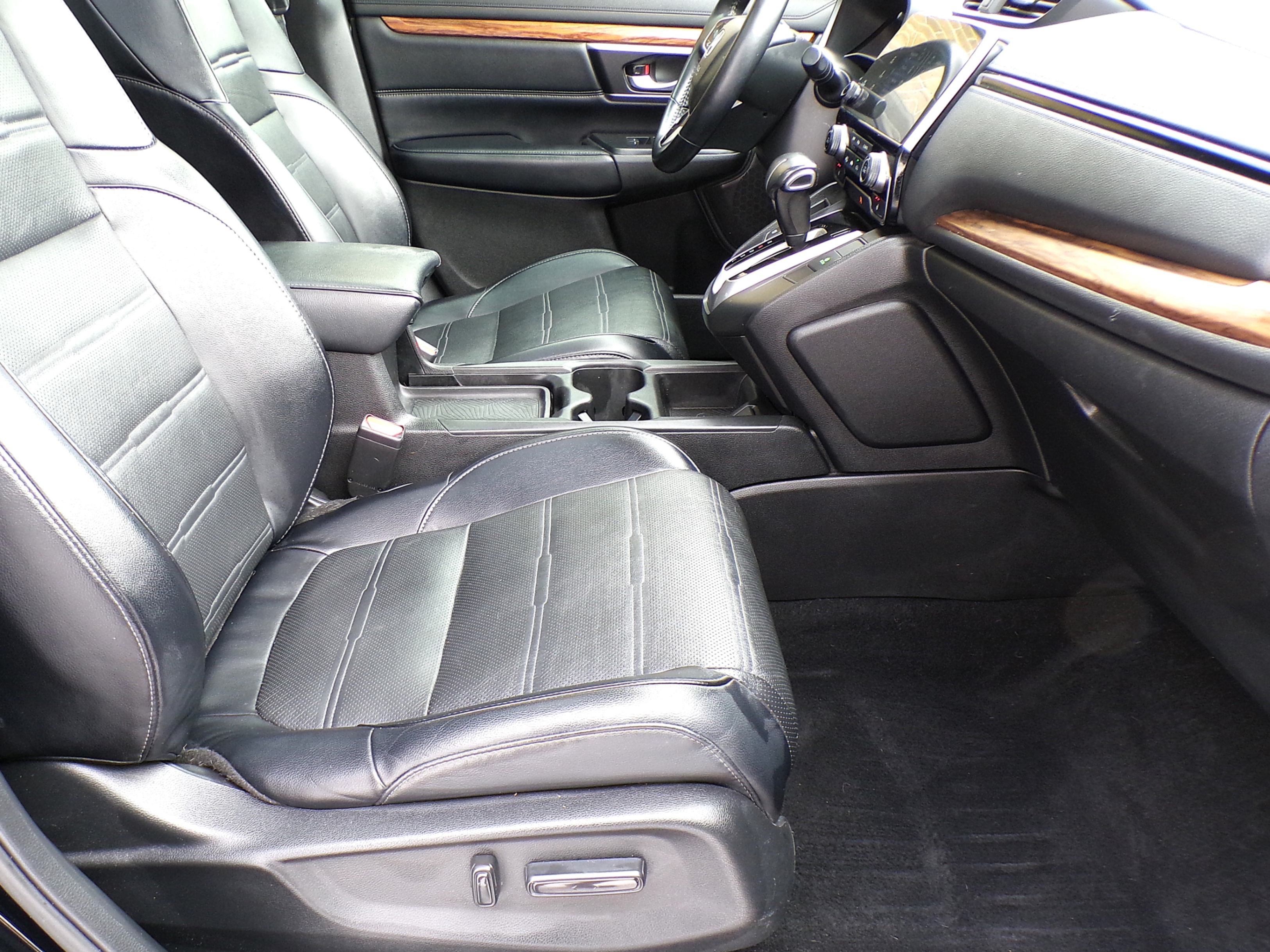 /autogallery/2018-Honda-CR-V-5841986339857004.jpg
