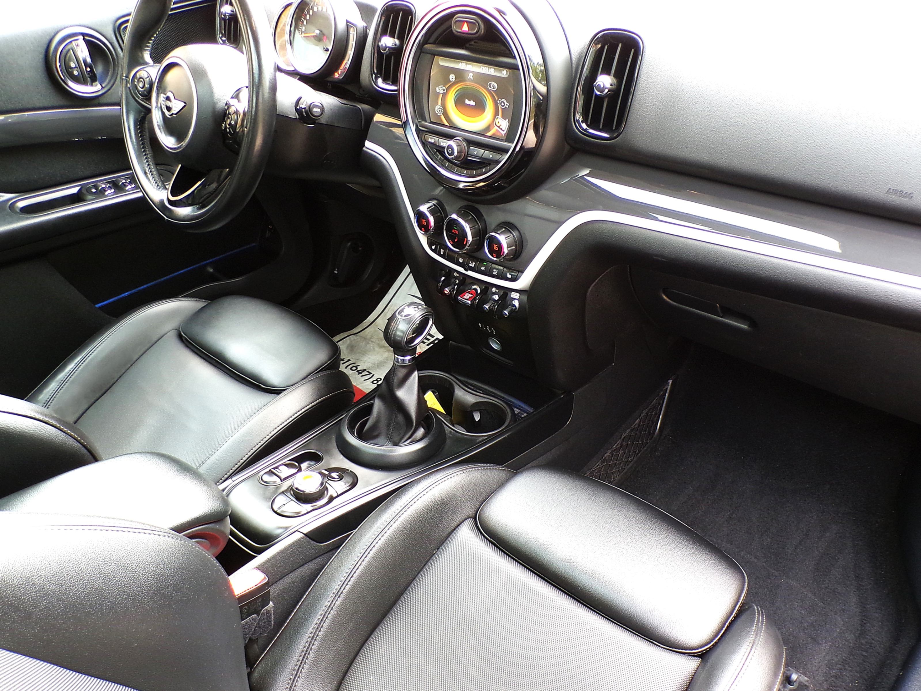 /autogallery/2018-MINI-Countryman-4678548465659278.jpg
