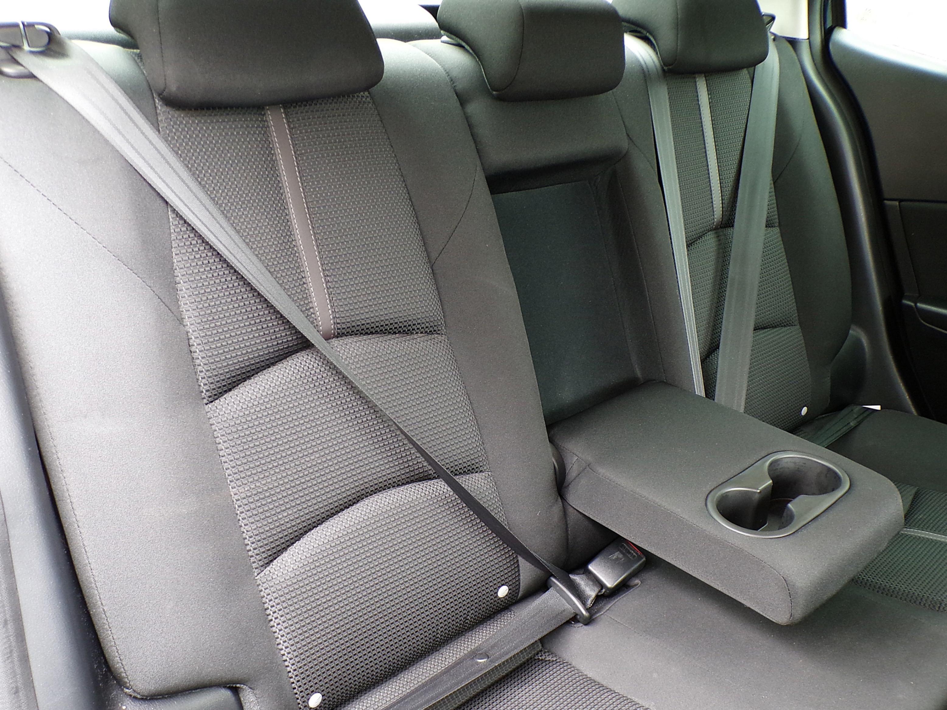 /autogallery/2018-Mazda-Mazda3-13888678265809018.jpg