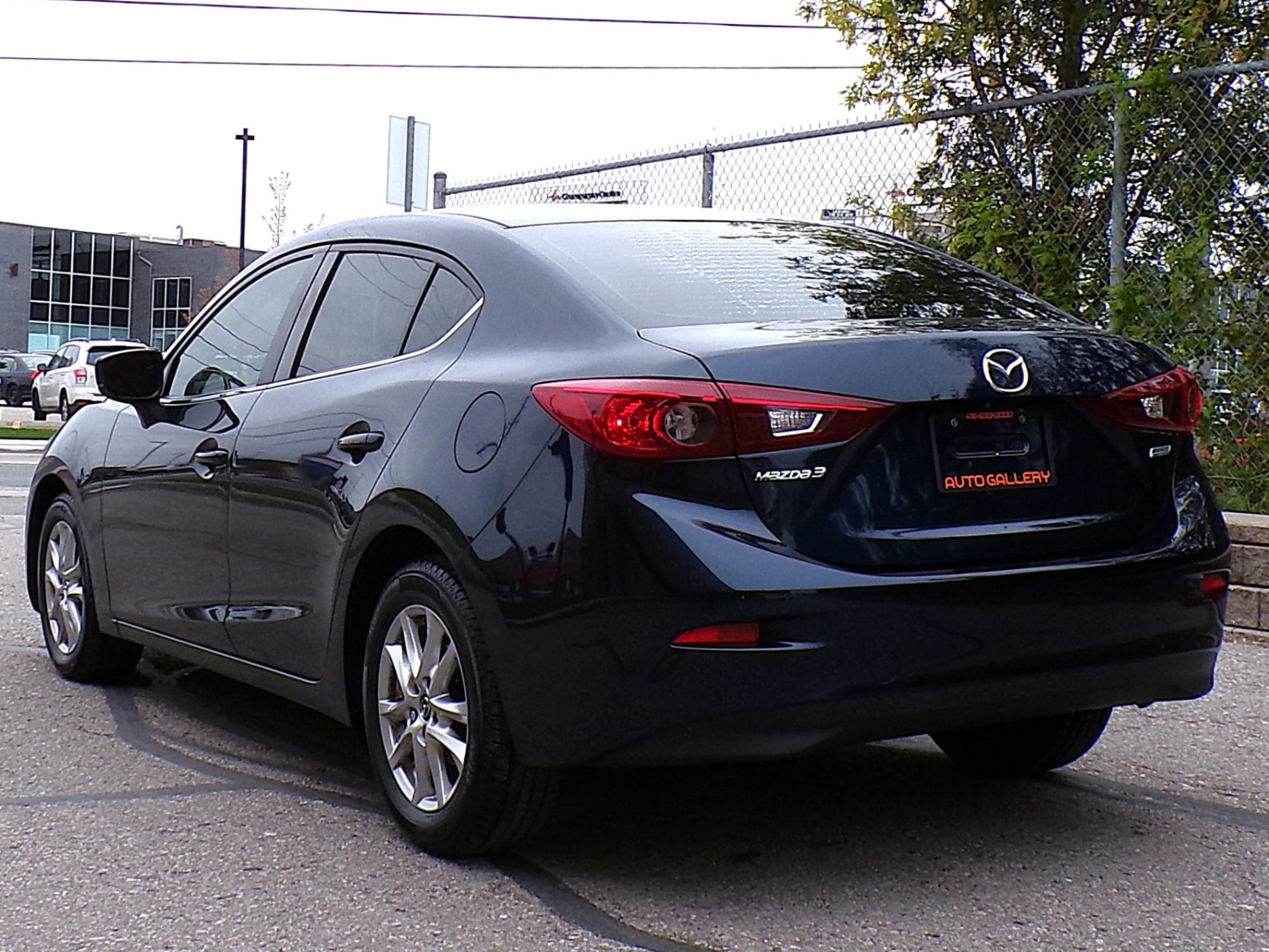 /autogallery/2018-Mazda-Mazda3-5878313126380244.jpg
