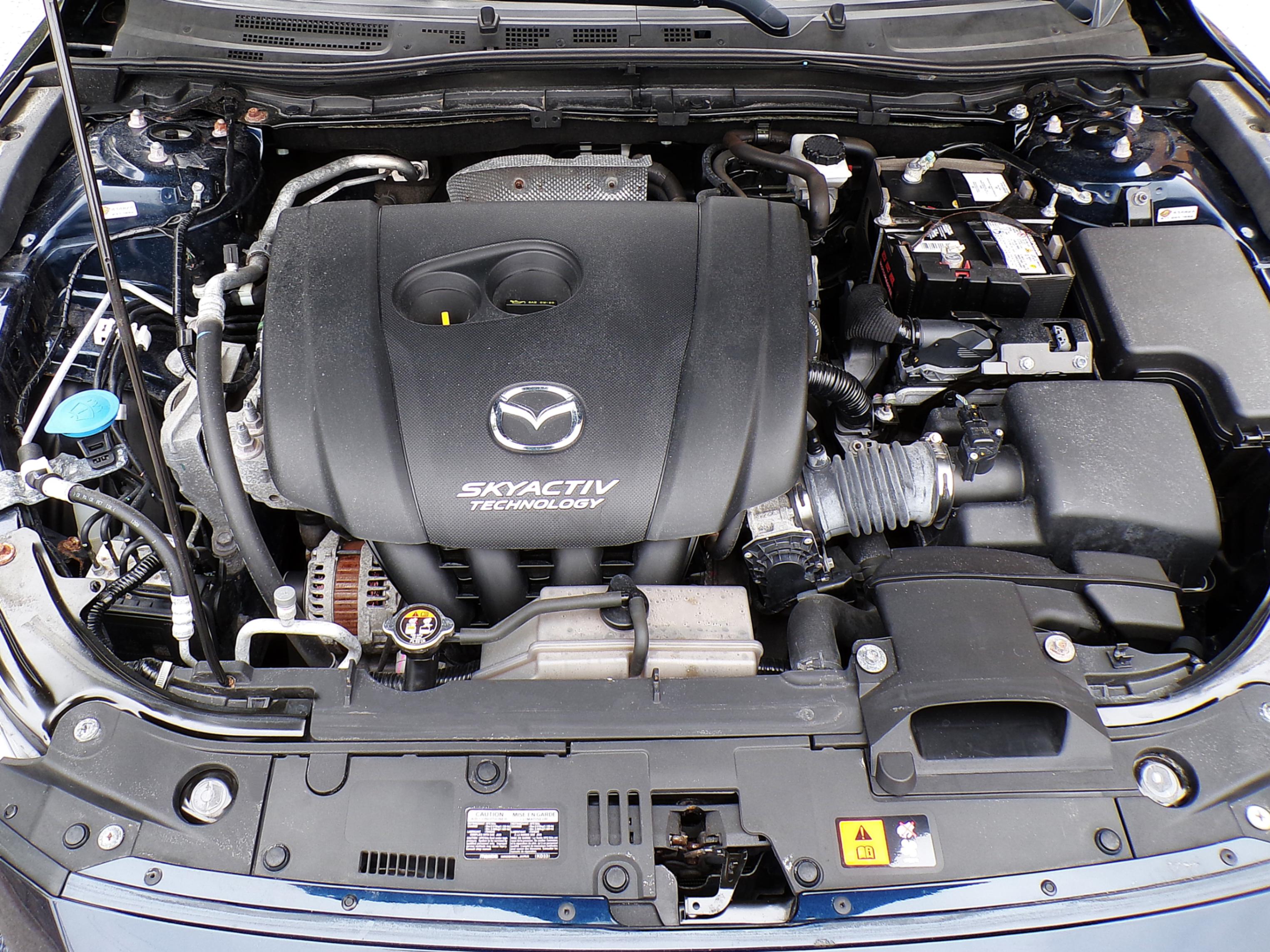 /autogallery/2018-Mazda-Mazda3-9691928835114481.jpg