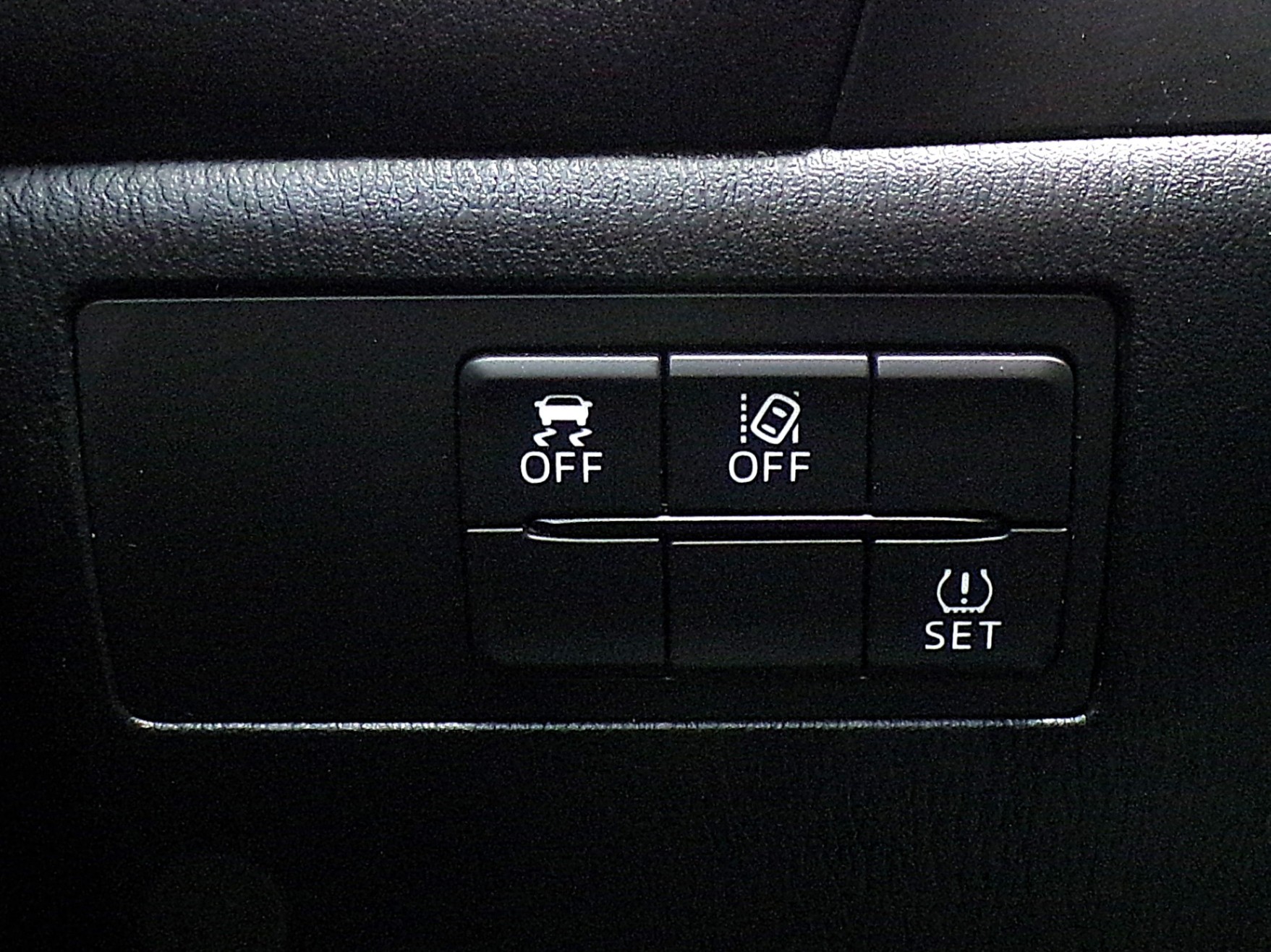 /autogallery/2018-Mazda-Mazda3Sport-9765331185474384.jpg
