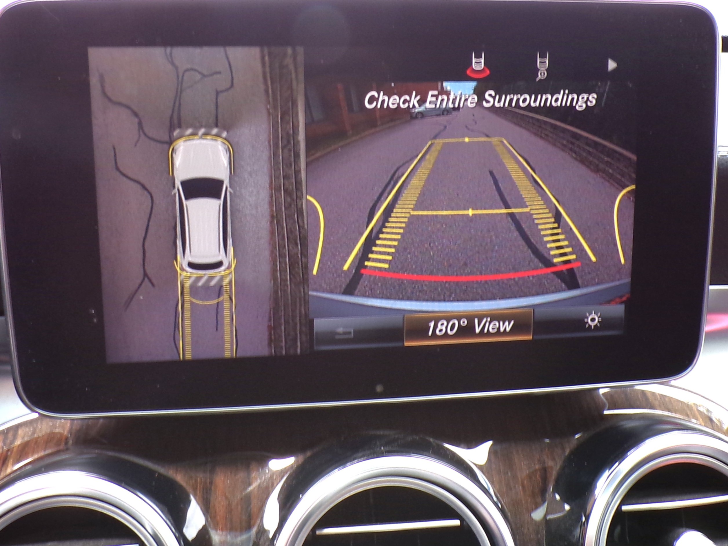 /autogallery/2018-Mercedes-Benz-GLC43-14768755142996315.jpg