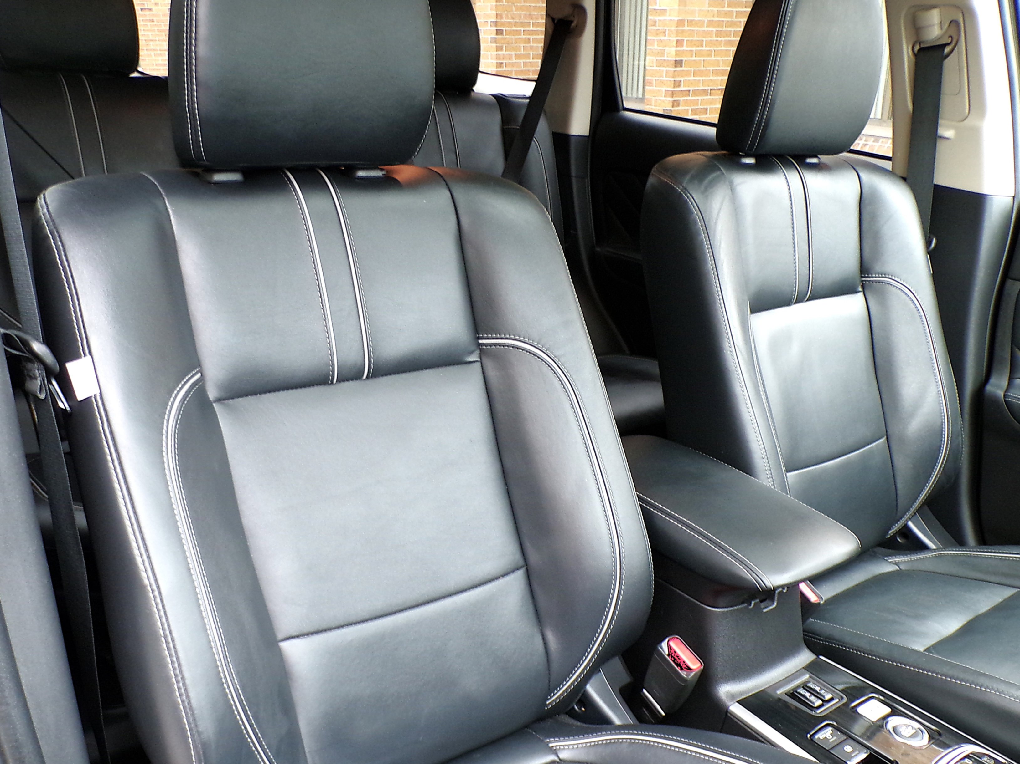 /autogallery/2018-Mitsubishi-OutlanderPHEV-5256558953185428.jpg