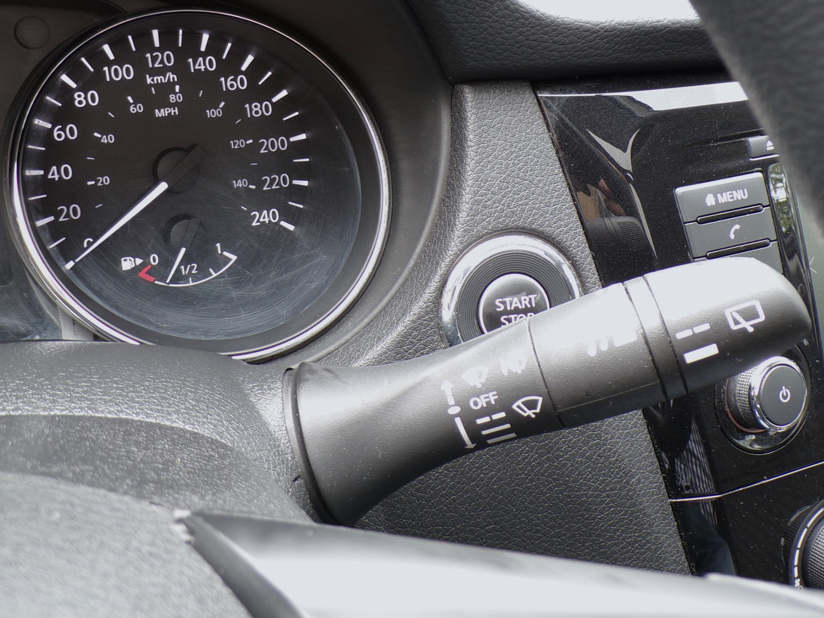 /autogallery/2018-Nissan-Rogue-673075959139444.jpg