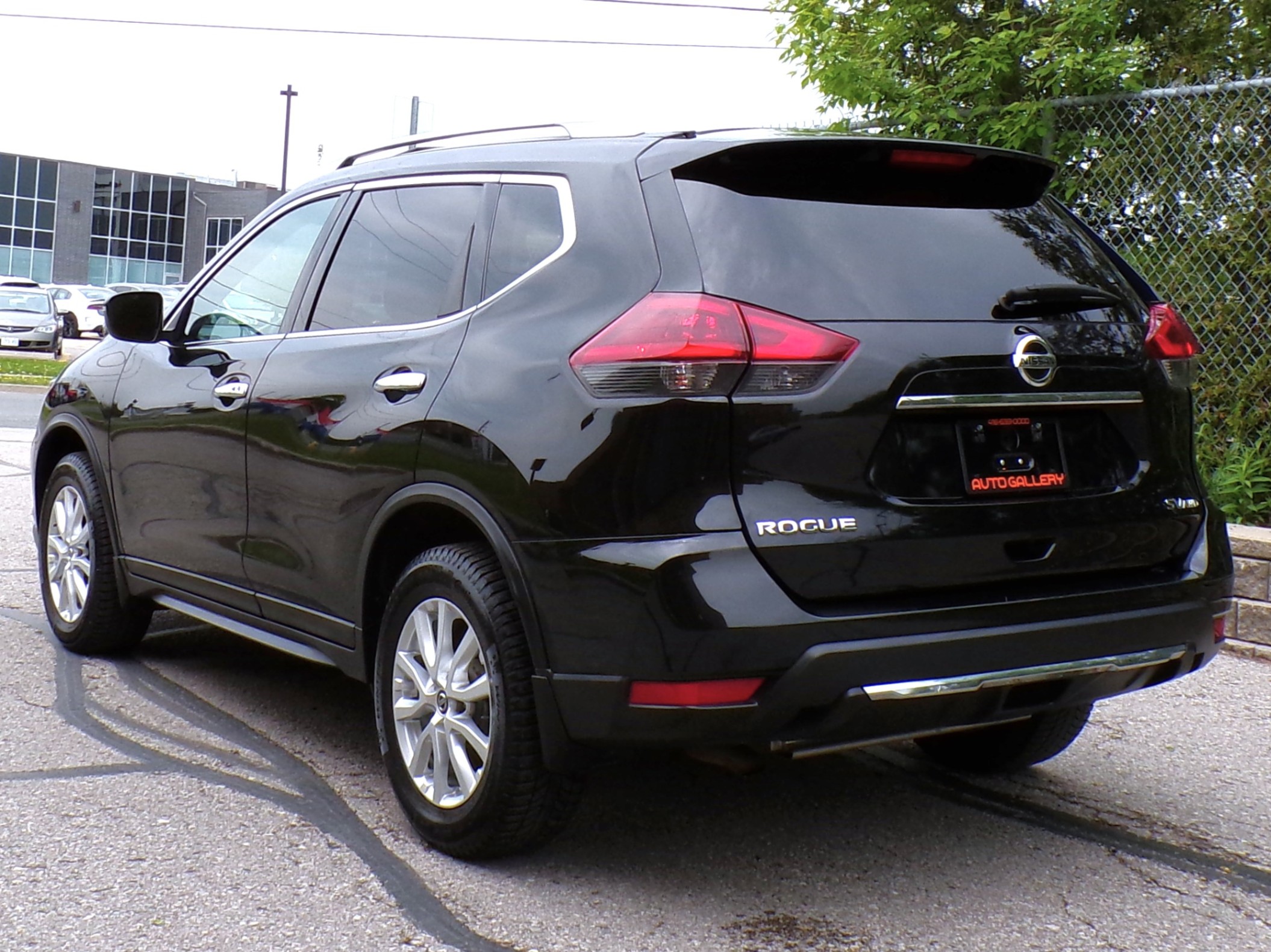 /autogallery/2018-Nissan-Rogue-8933727772549136.jpg