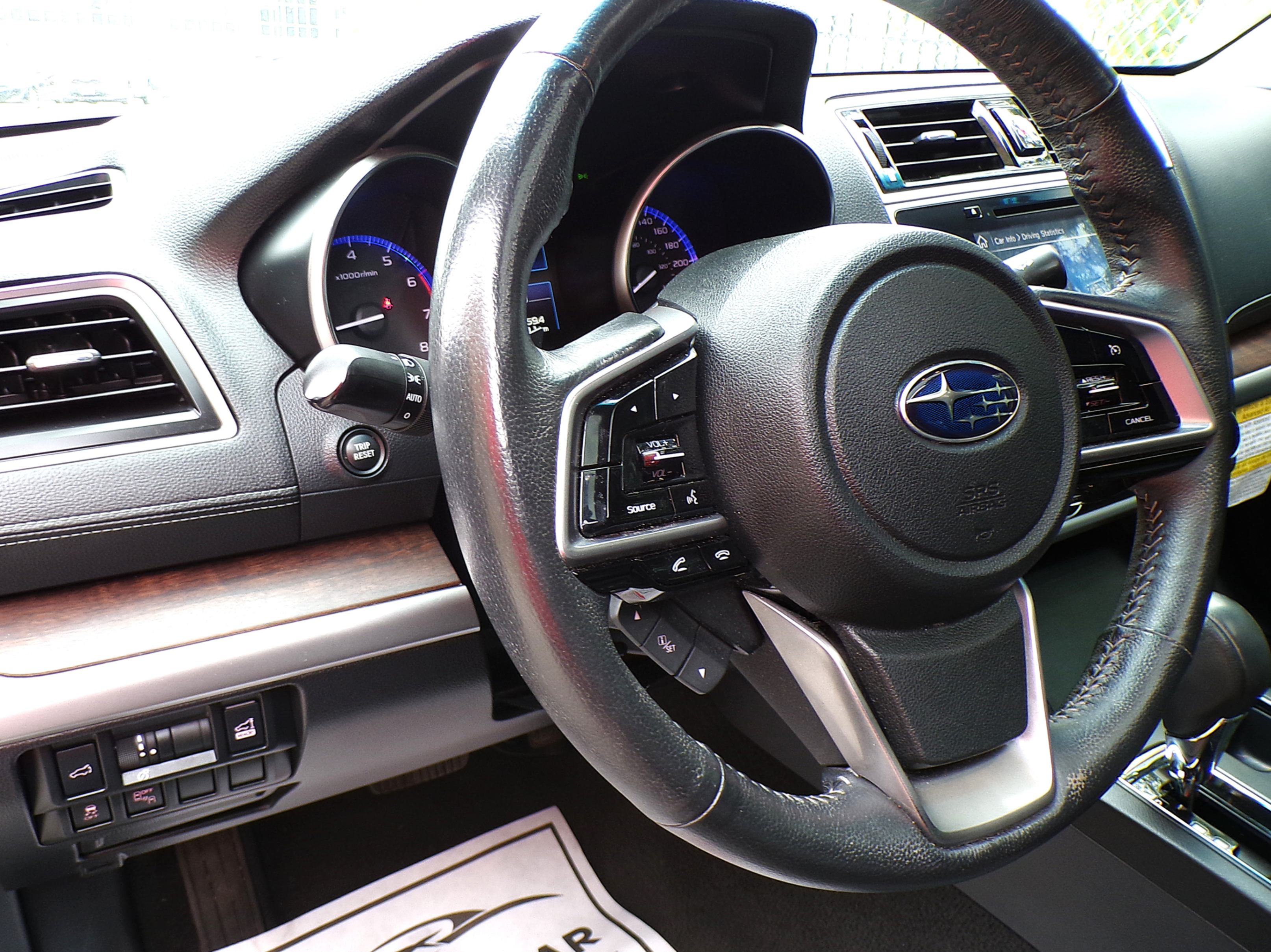 /autogallery/2018-Subaru-Outback-46166767324189983.jpg