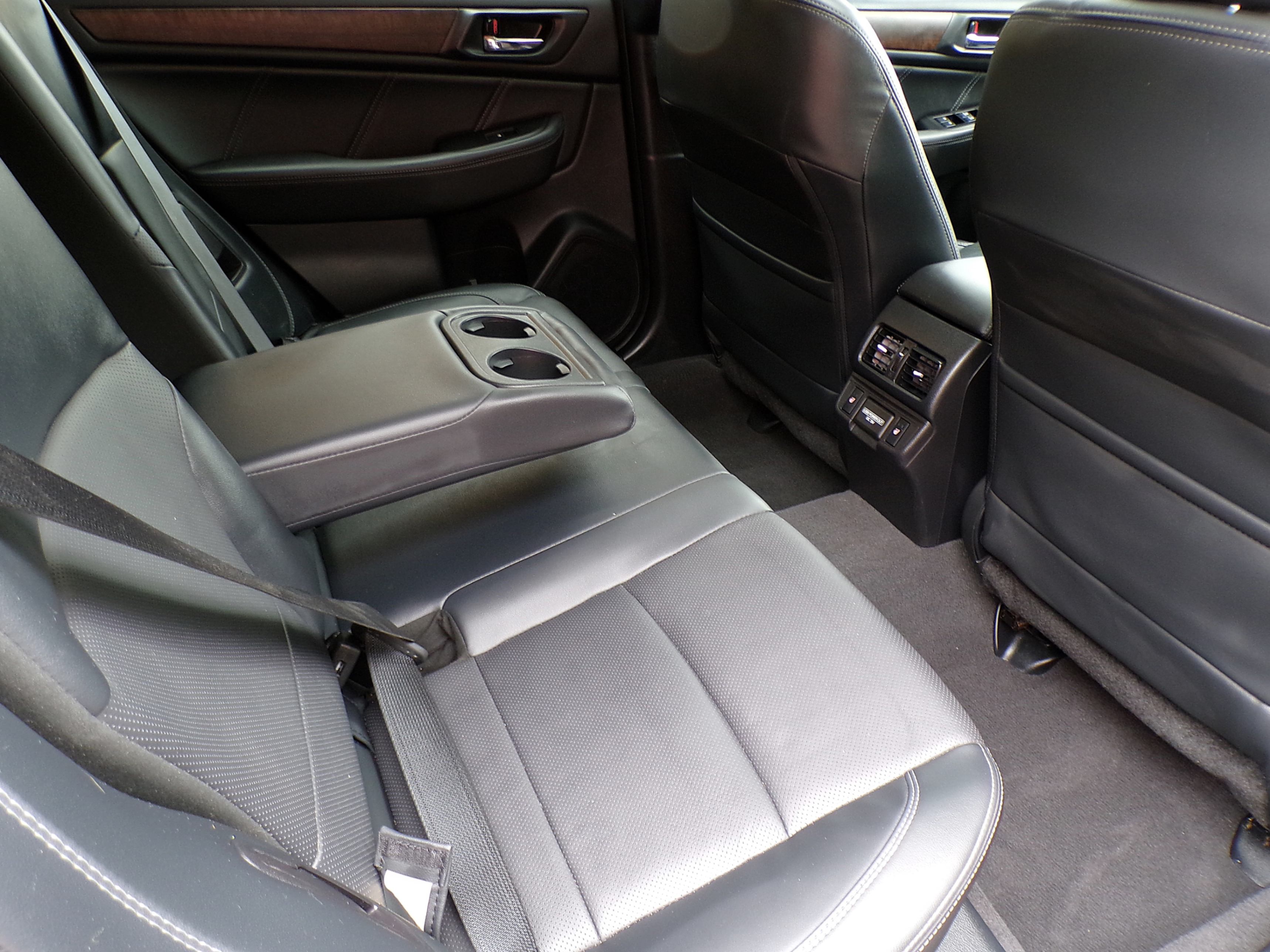 /autogallery/2018-Subaru-Outback-9106754100355823.jpg