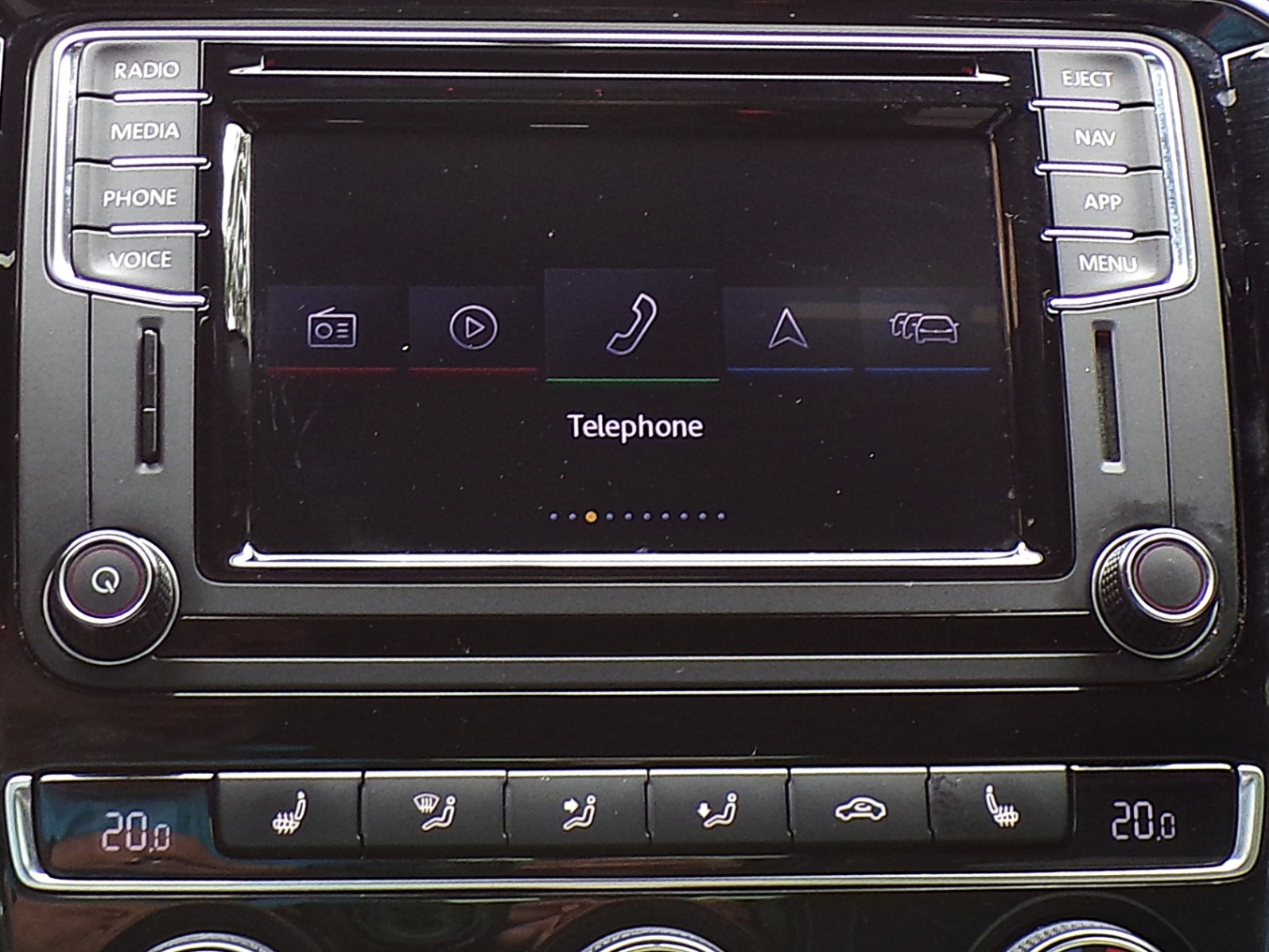 /autogallery/2018-Volkswagen-Passat-30009853286844623.jpg