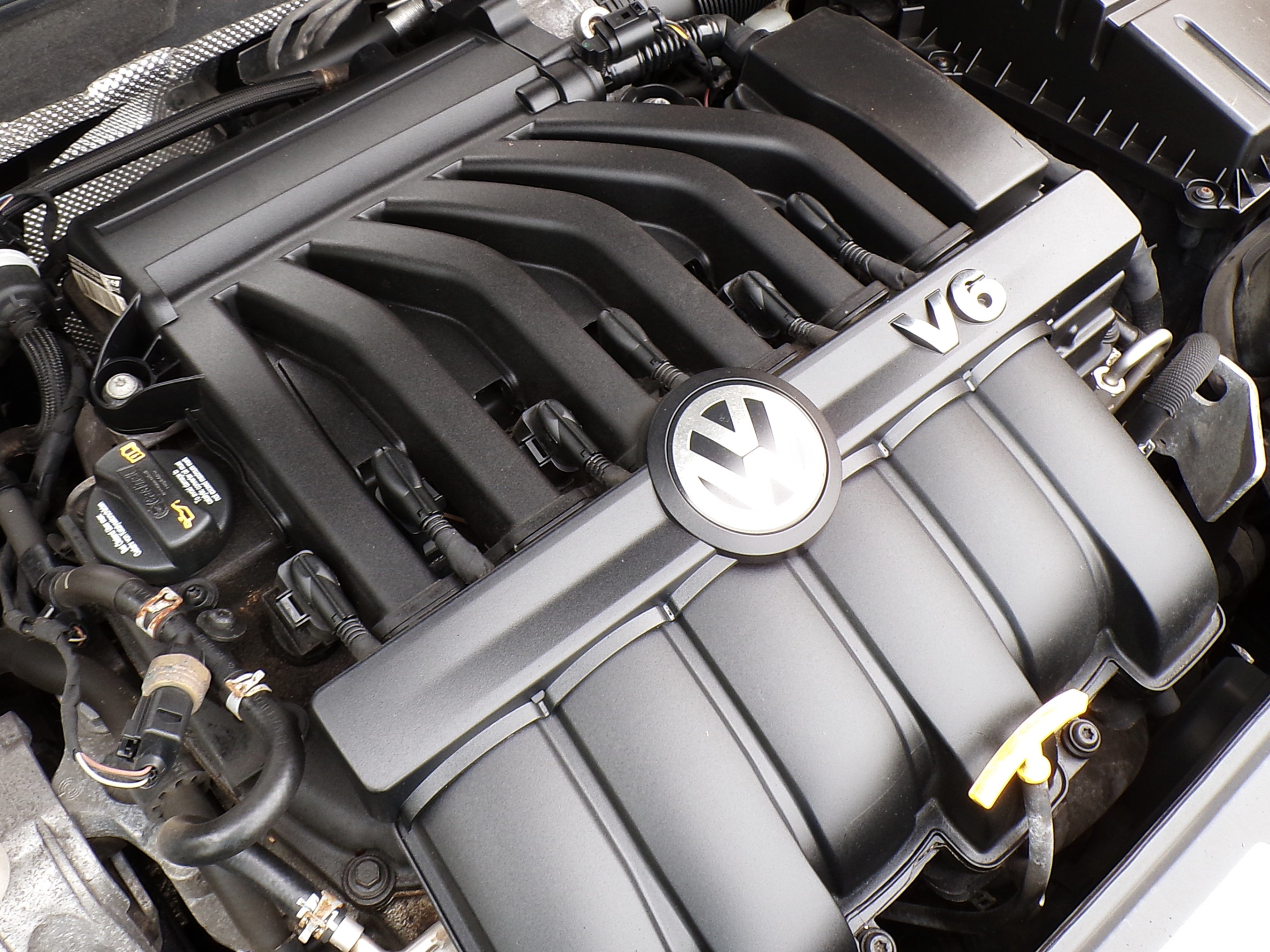 /autogallery/2018-Volkswagen-Passat-4677444222927398.jpg