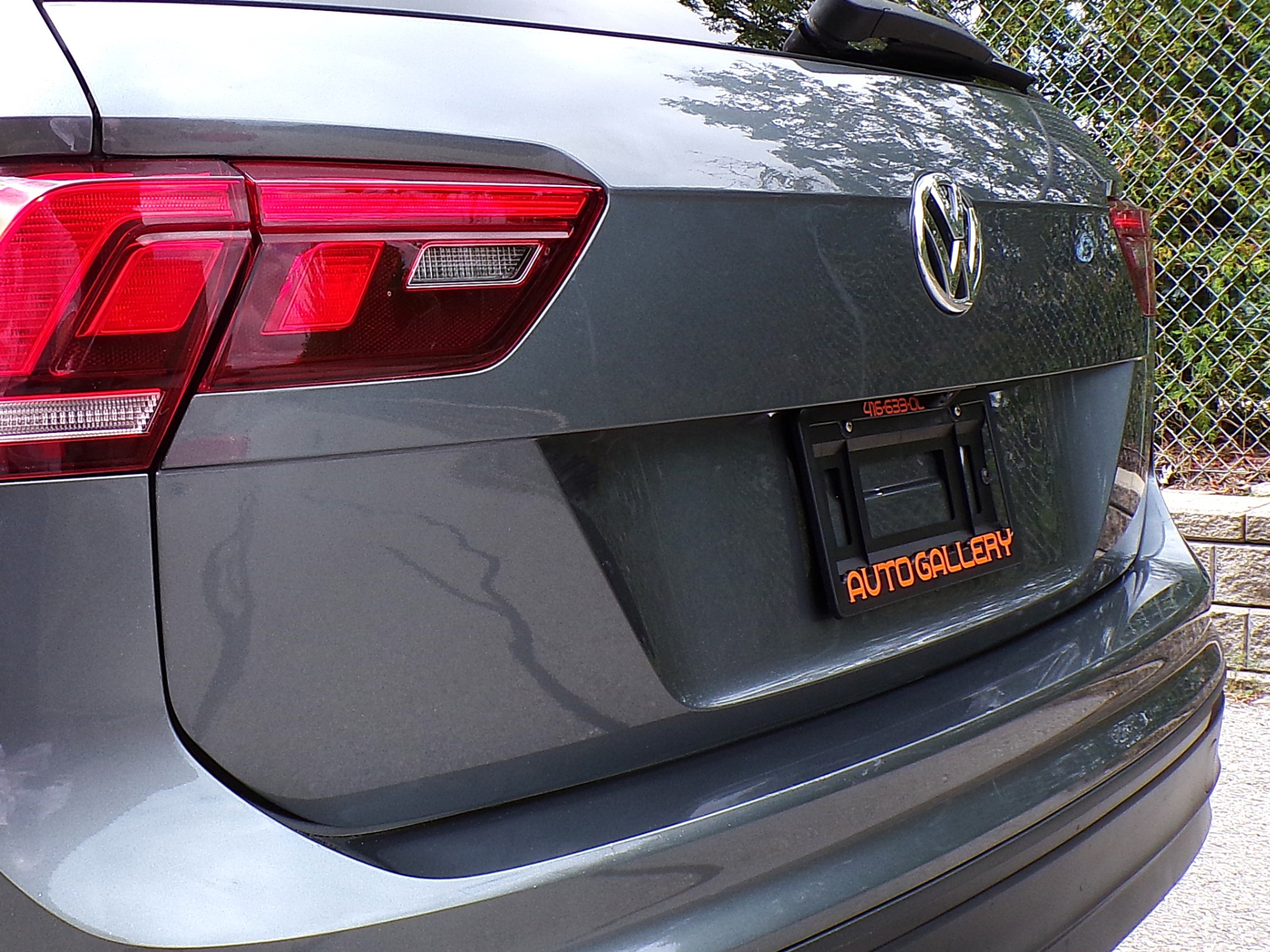 /autogallery/2018-Volkswagen-Tiguan-12298207384365378.jpg