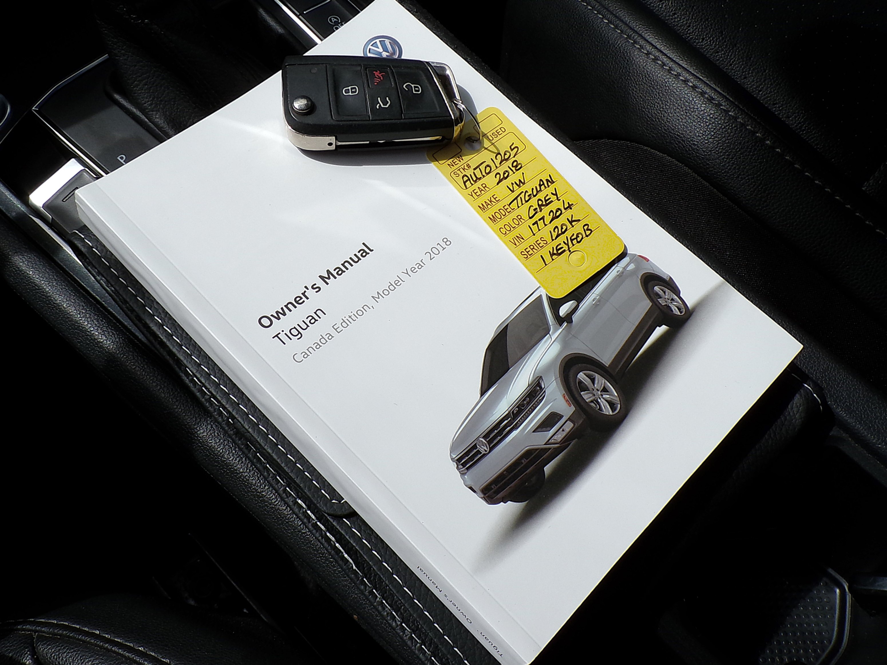 /autogallery/2018-Volkswagen-Tiguan-7082540677453331.jpg