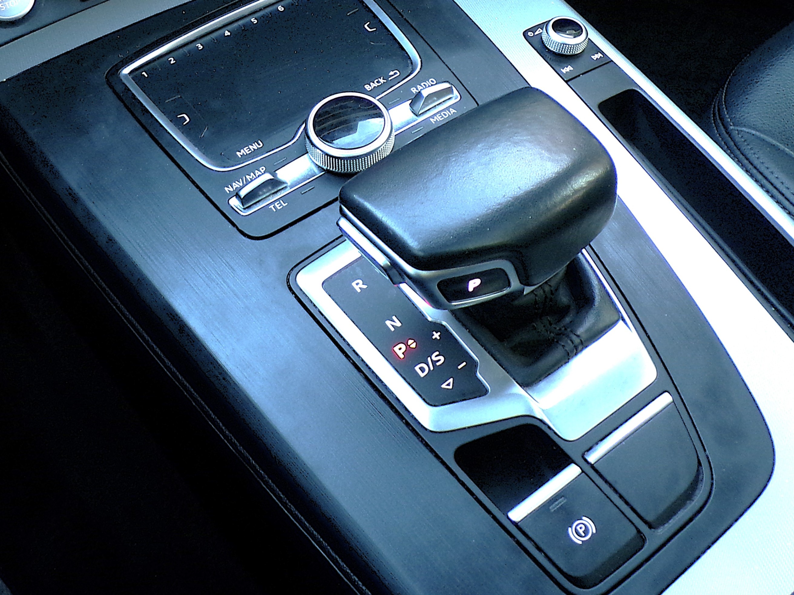 /autogallery/2019-Audi-Q5-030796384862356474.jpg