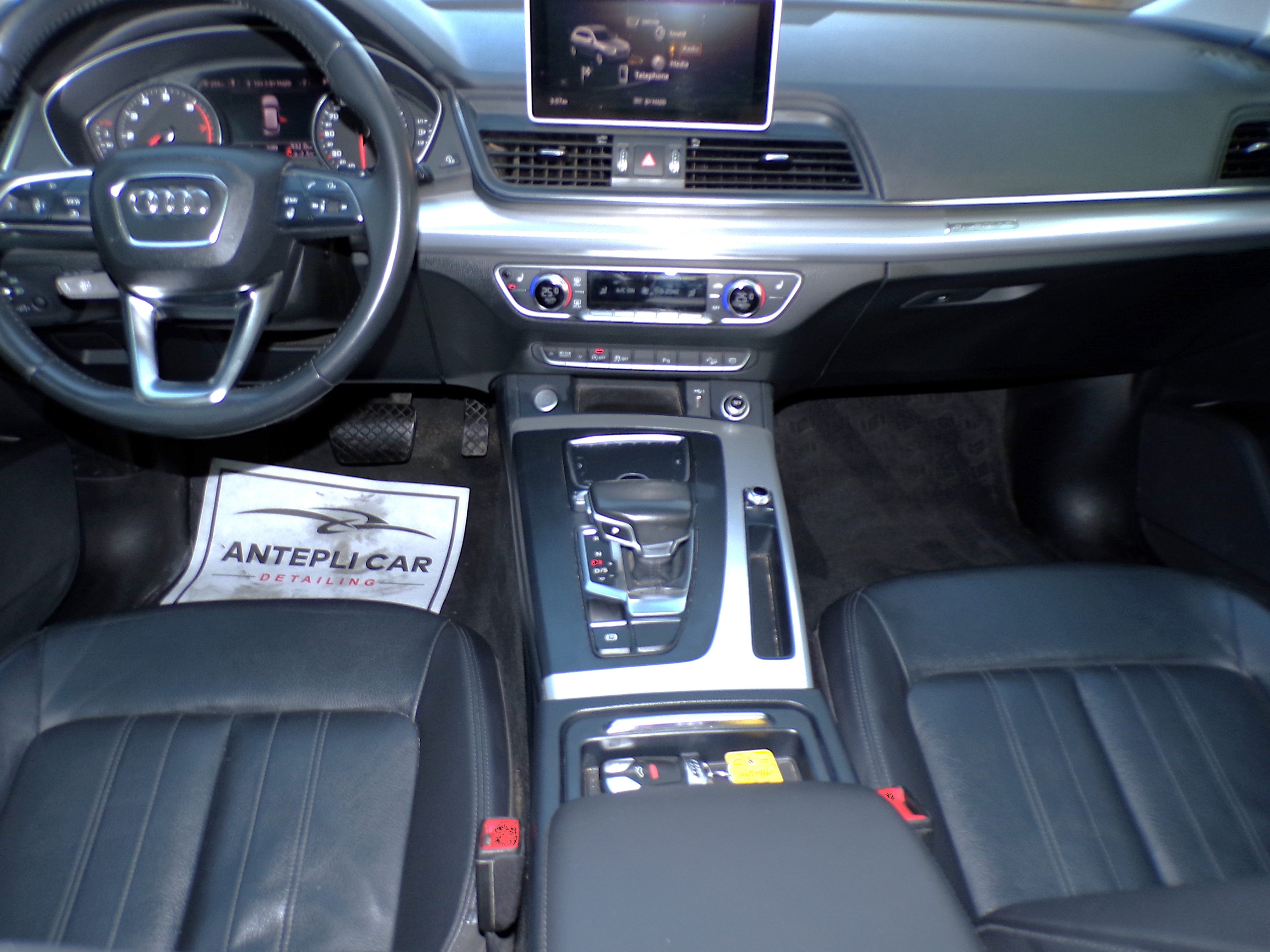 /autogallery/2019-Audi-Q5-18247018014214866.jpg