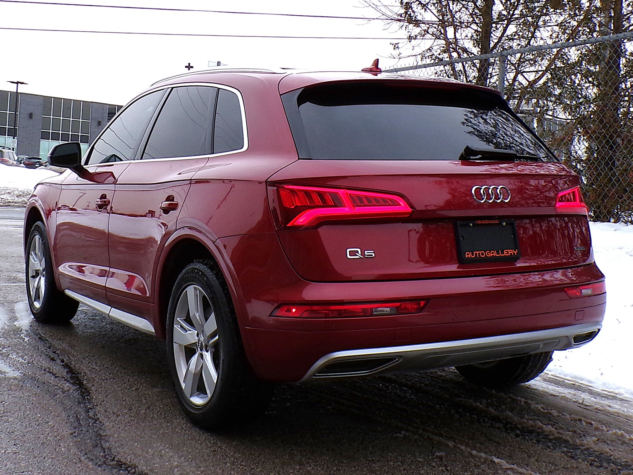 /autogallery/2019-Audi-Q5-906863419530042.jpg
