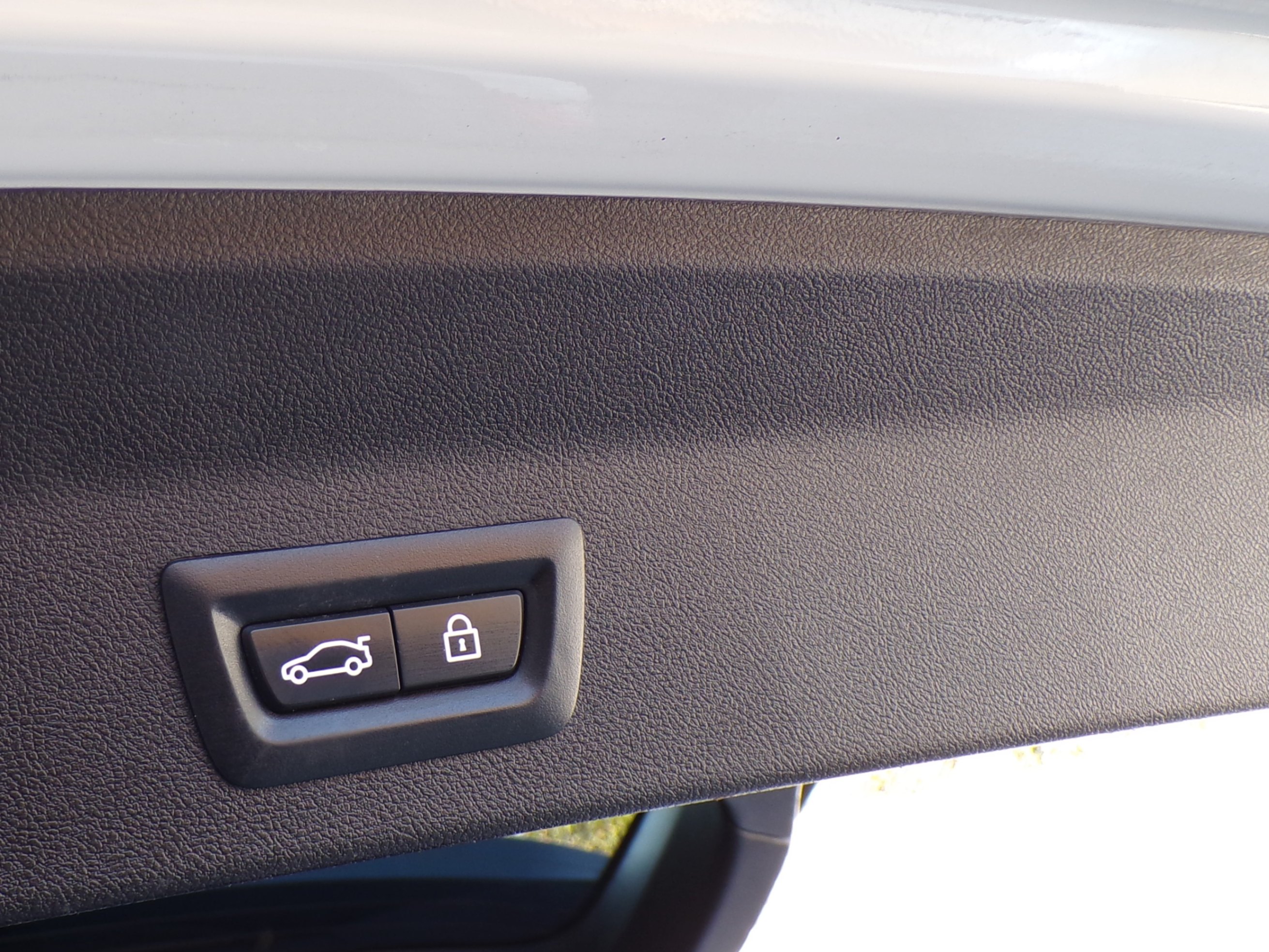 /autogallery/2019-BMW-X3-7372390033928882.jpg