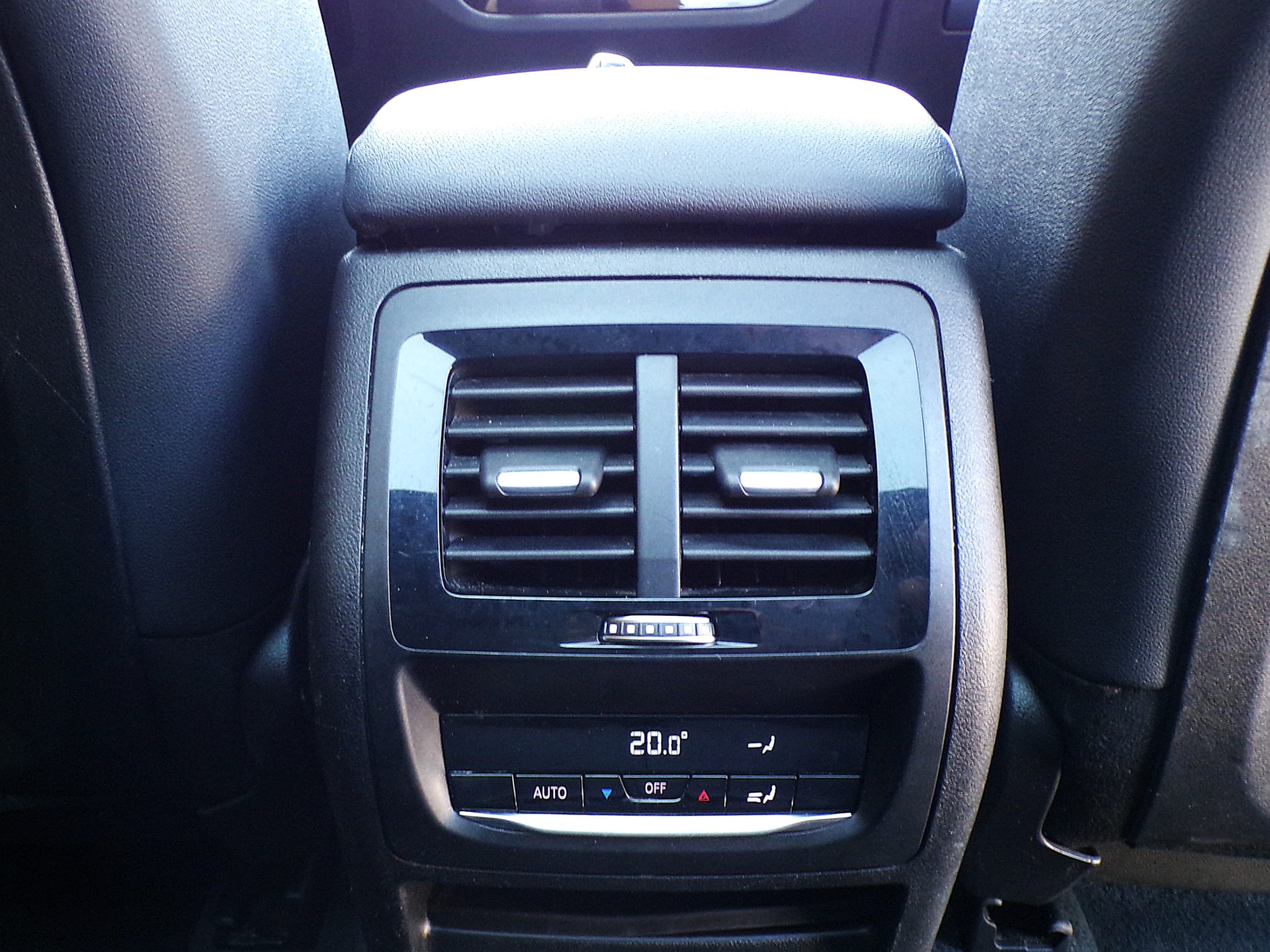 /autogallery/2019-BMW-X3-7436889716160713.jpg