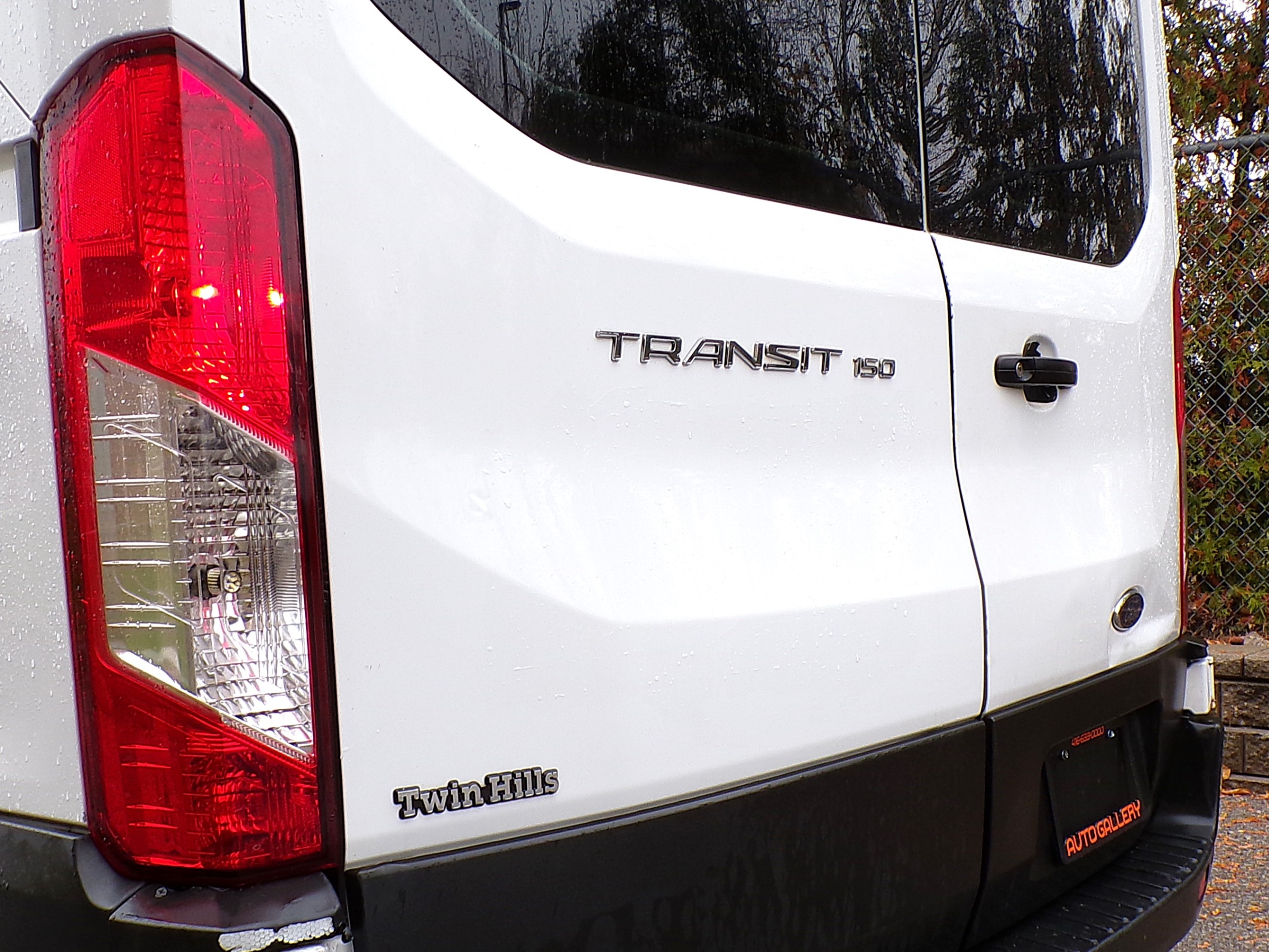 /autogallery/2019-Ford-Transit-38989954055033293.jpg