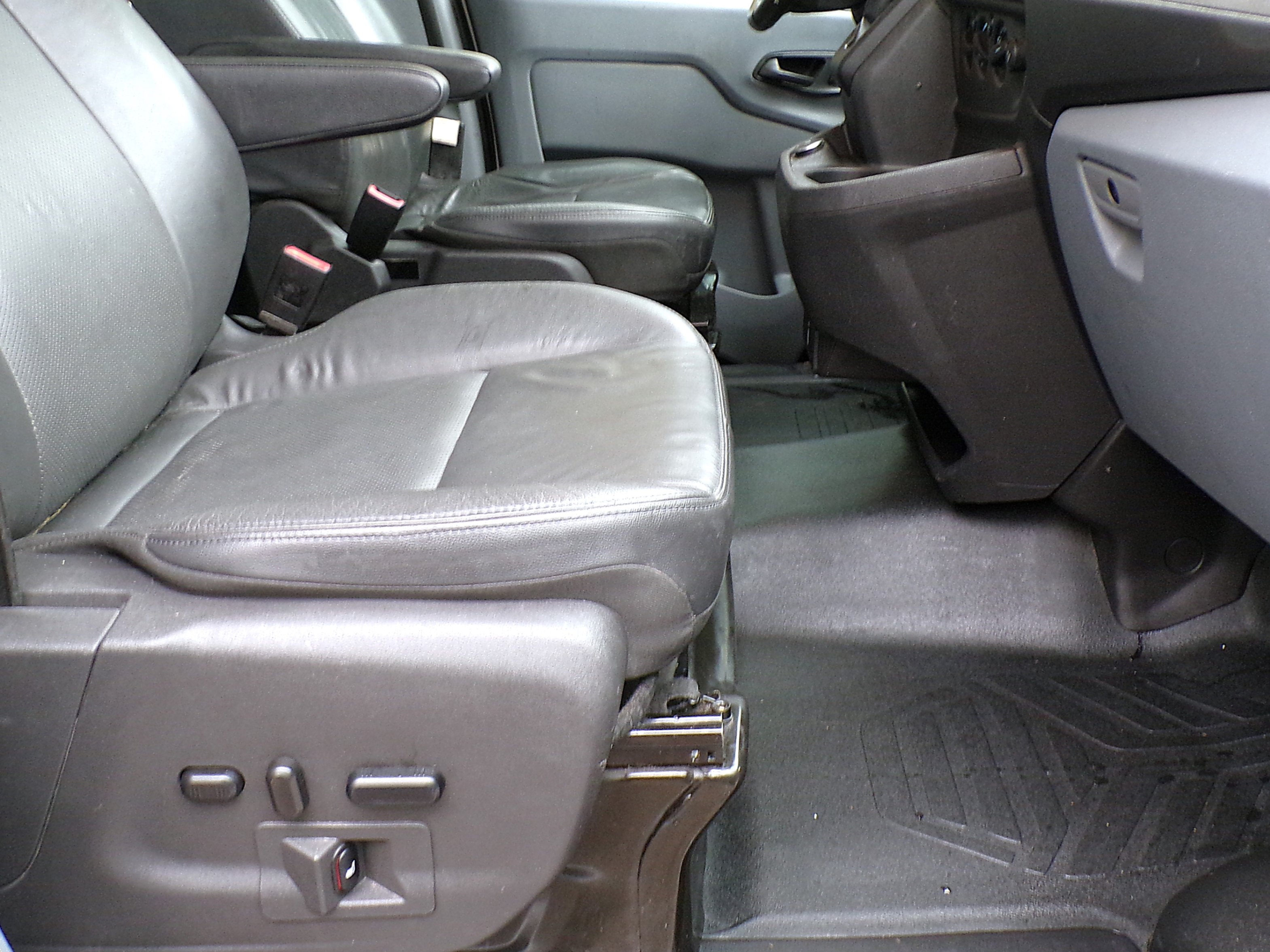 /autogallery/2019-Ford-Transit-7209007685798114.jpg