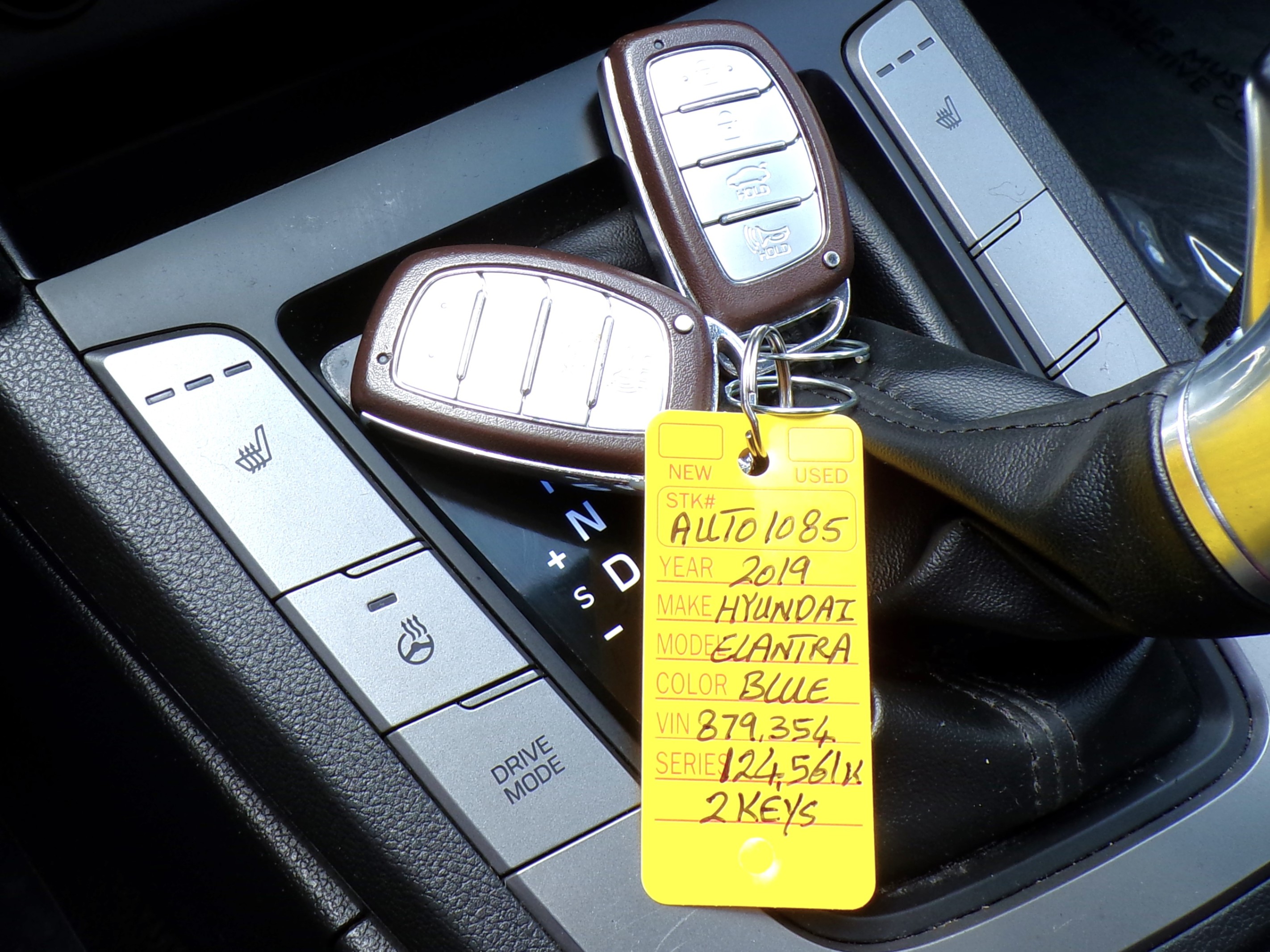 /autogallery/2019-Hyundai-Elantra-8130758703857495.jpg