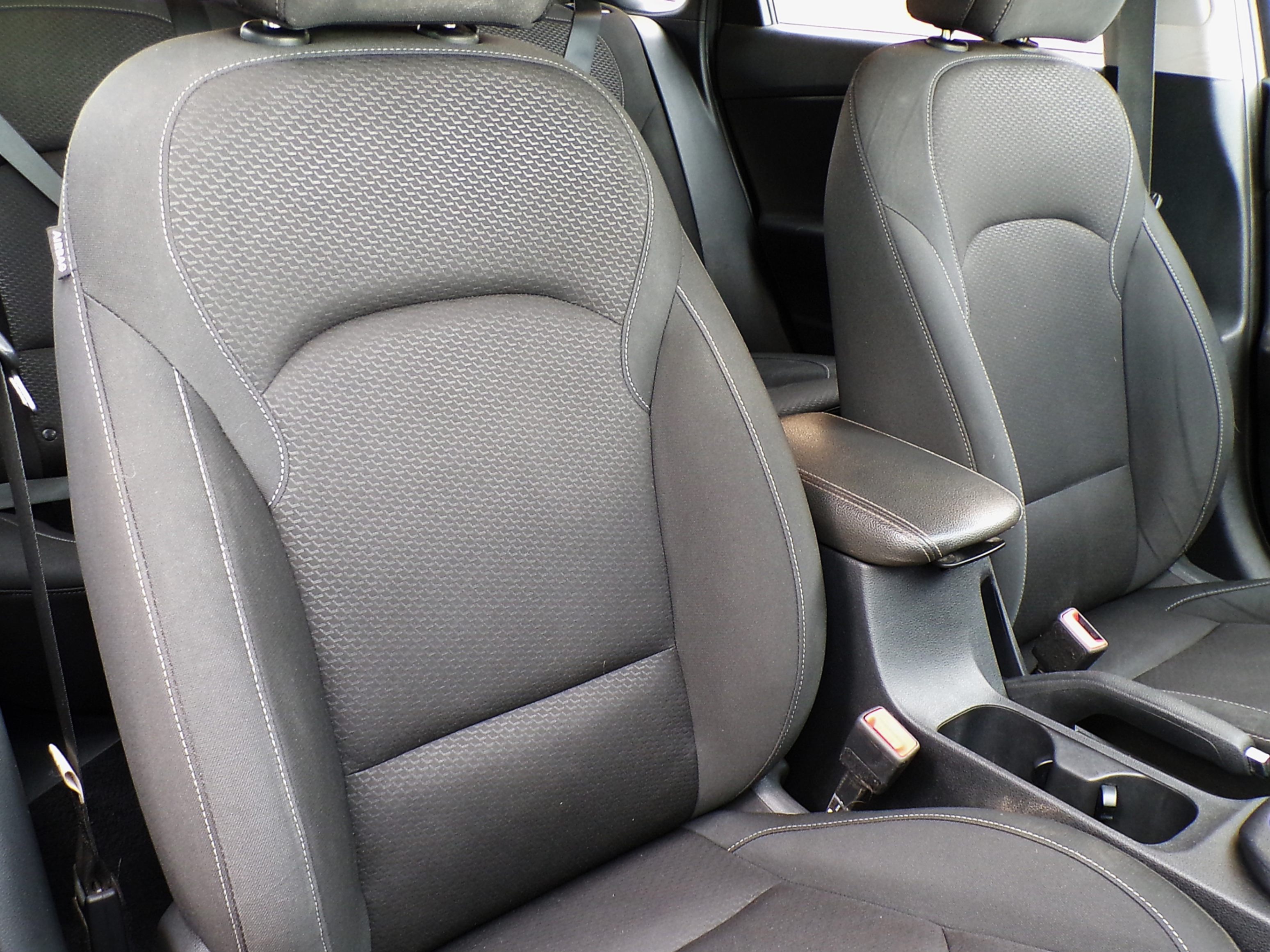 /autogallery/2019-Hyundai-ElantraGT-4859164007008161.jpg
