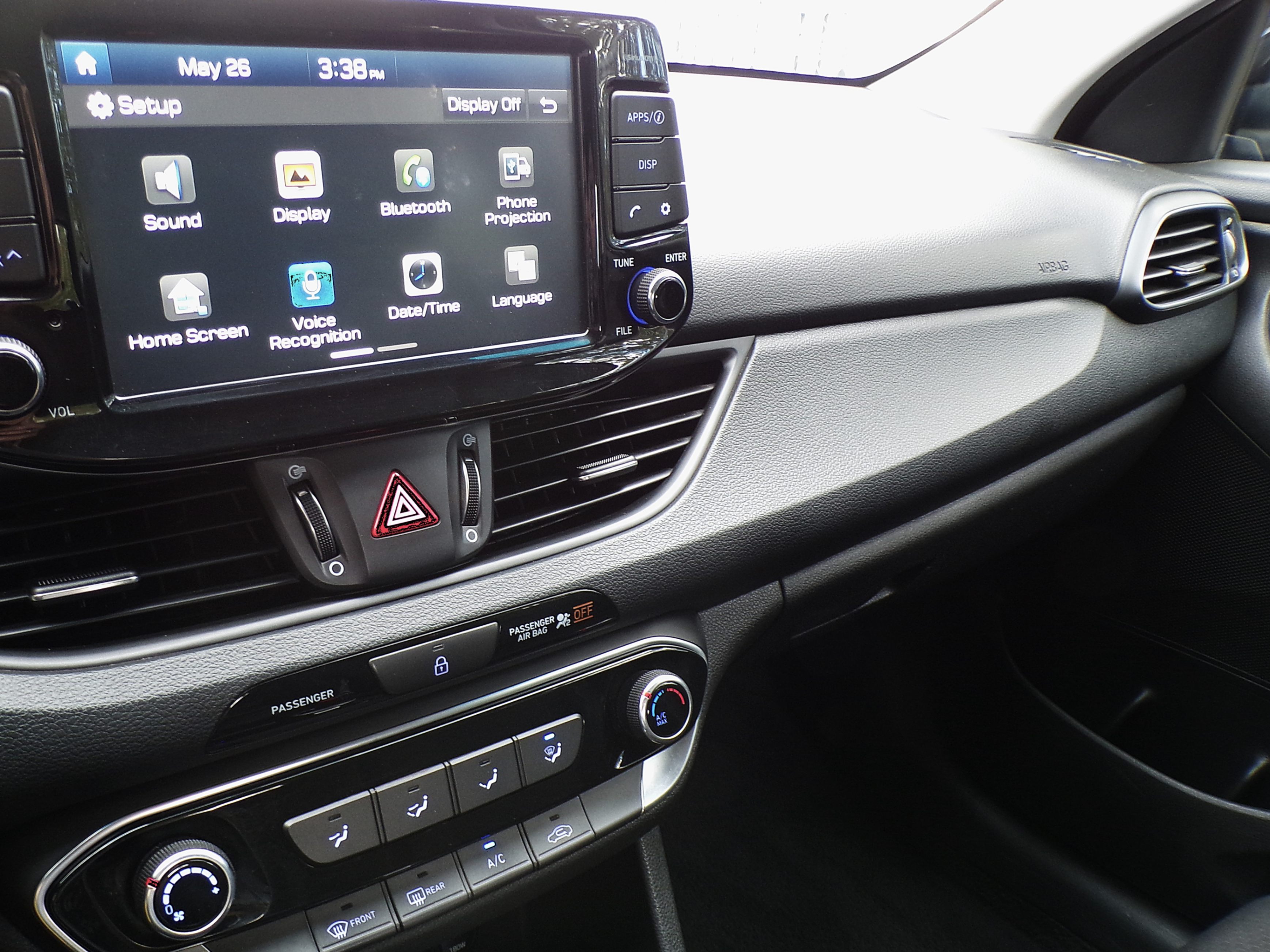 /autogallery/2019-Hyundai-ElantraGT-7736025010502281.jpg