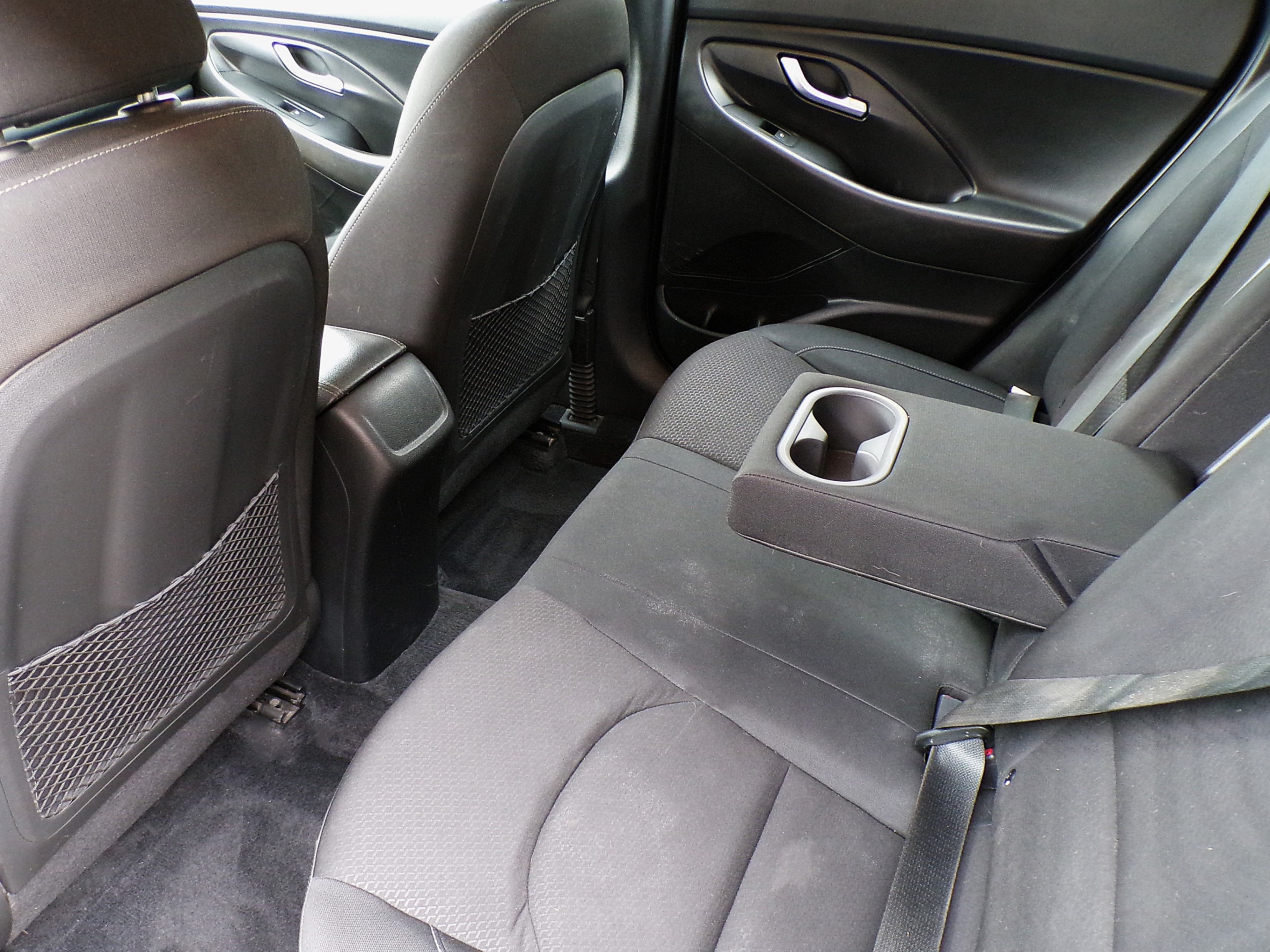/autogallery/2019-Hyundai-ElantraGT-8140138919332343.jpg