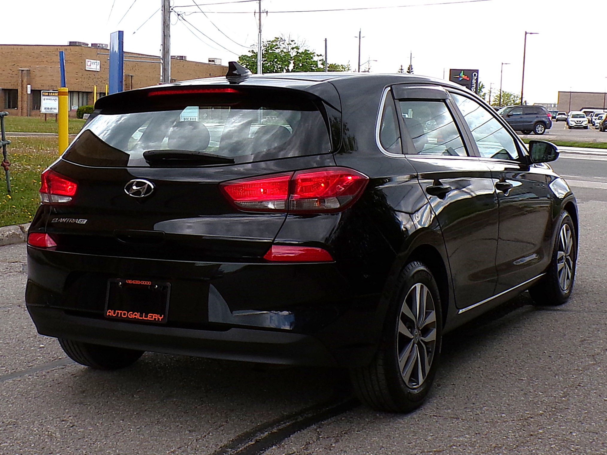 /autogallery/2019-Hyundai-ElantraGT-8457075301221768.jpg