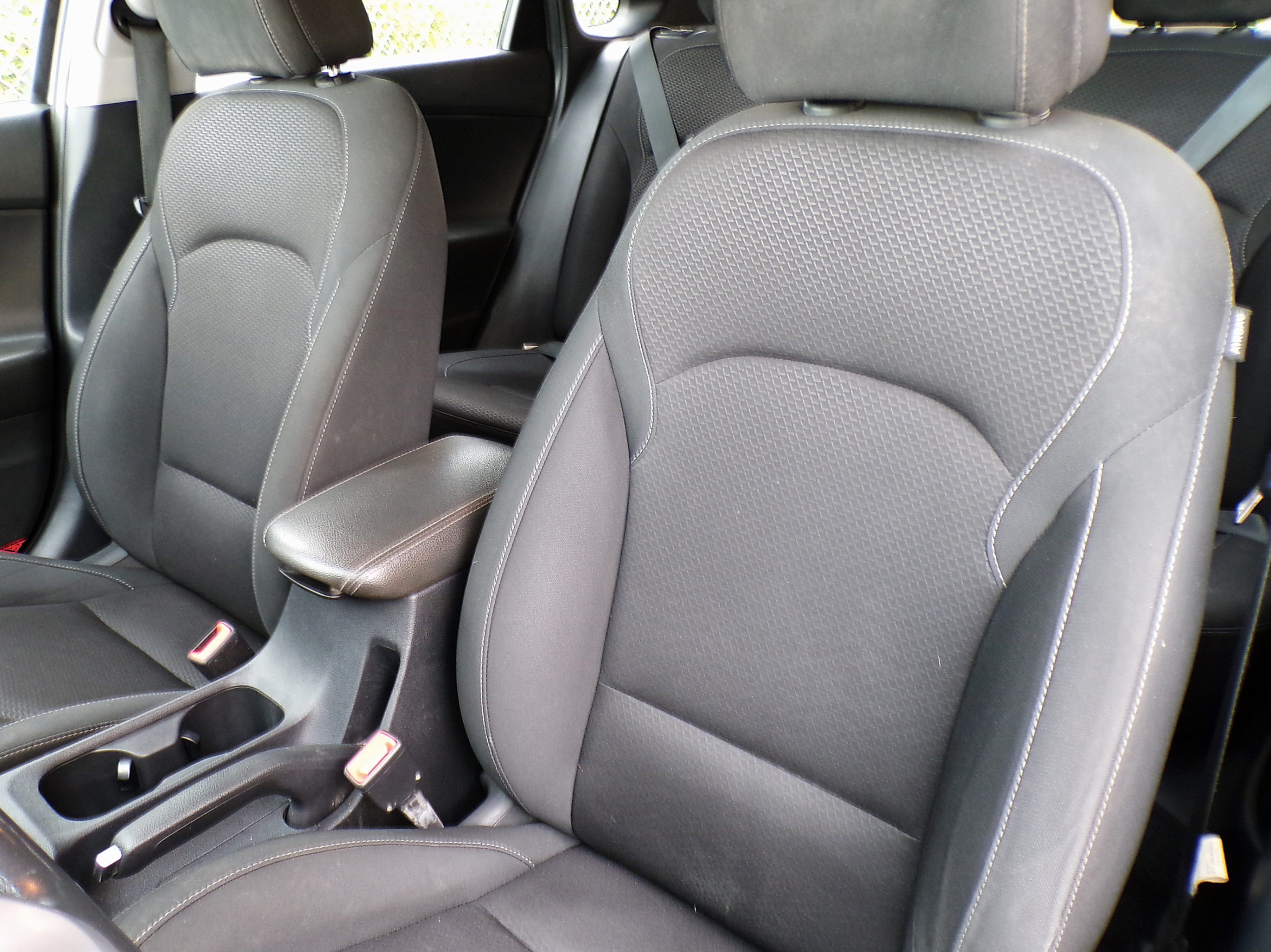 /autogallery/2019-Hyundai-ElantraGT-928336820919232.jpg
