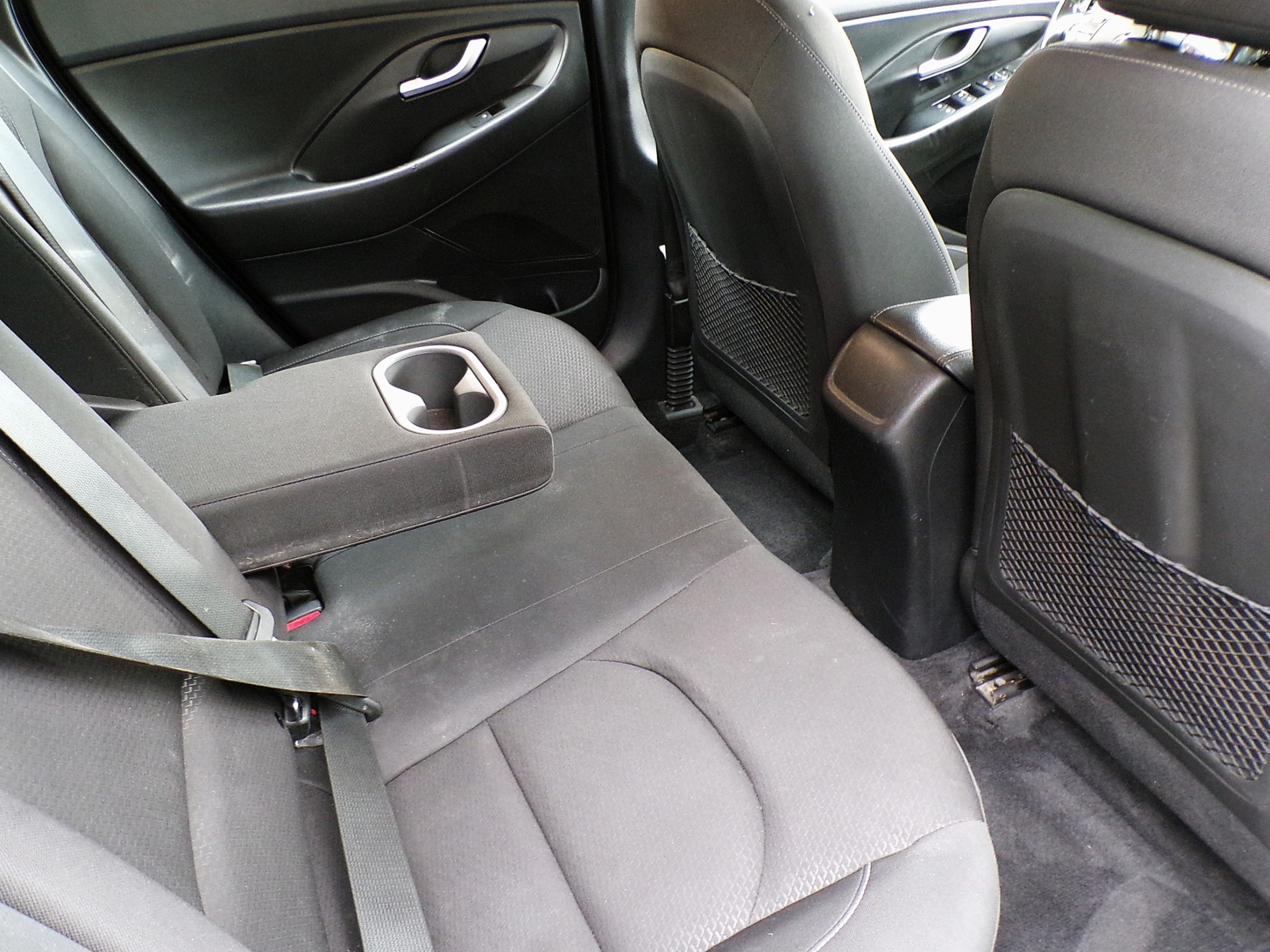 /autogallery/2019-Hyundai-ElantraGT-9859071692963728.jpg