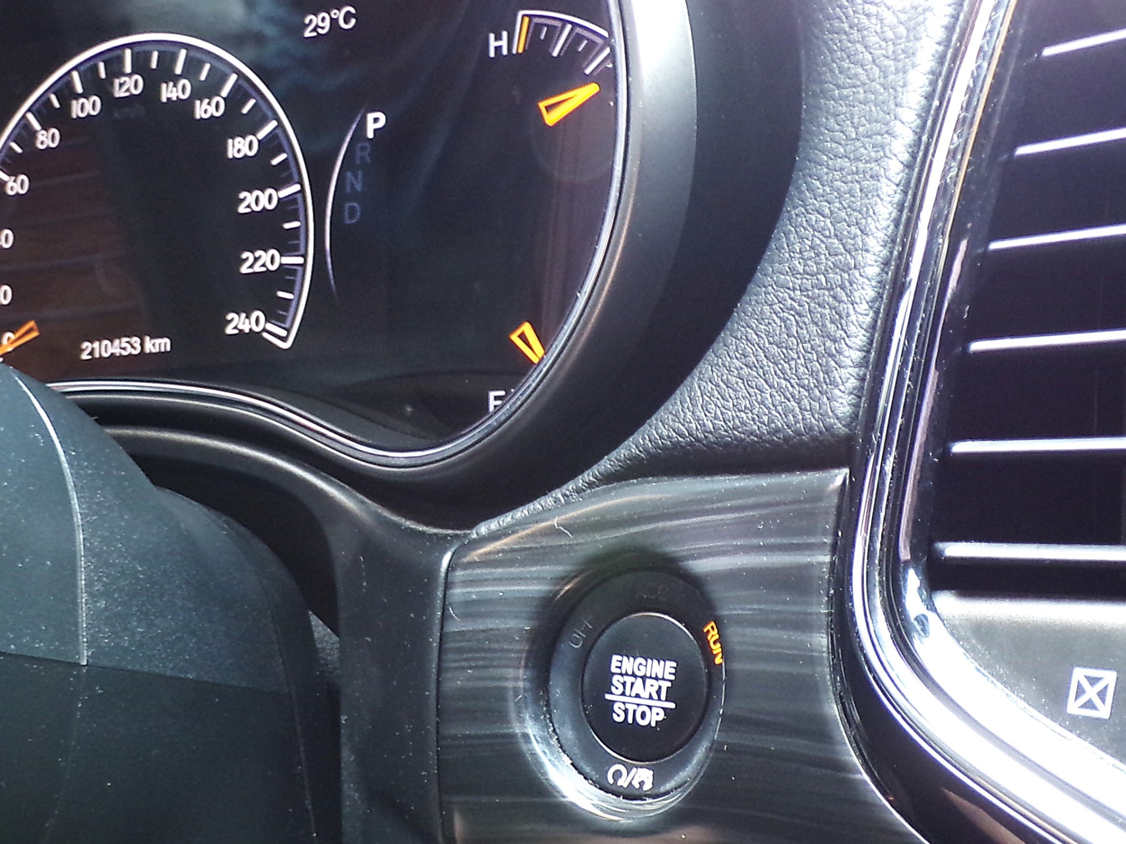 /autogallery/2019-Jeep-GrandCherokee-3727177497771492.jpg