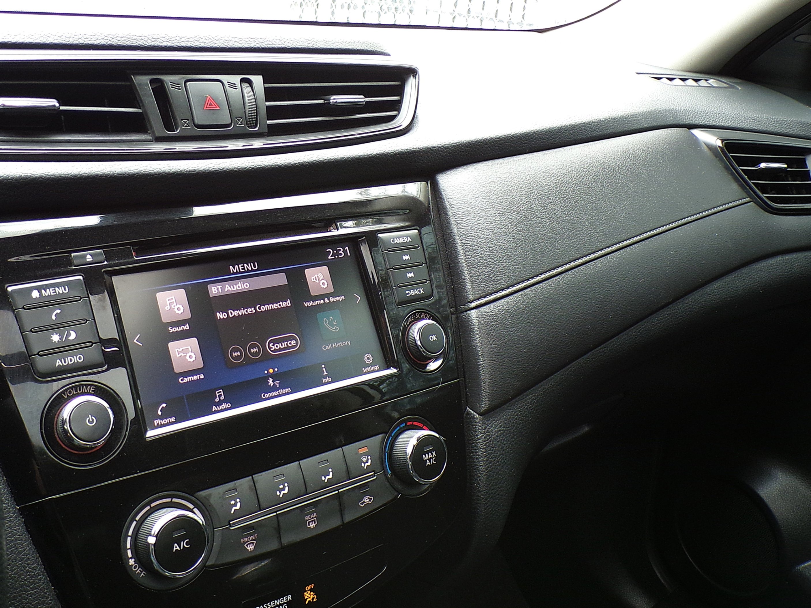 /autogallery/2019-Nissan-Rogue-554941128464812.jpg