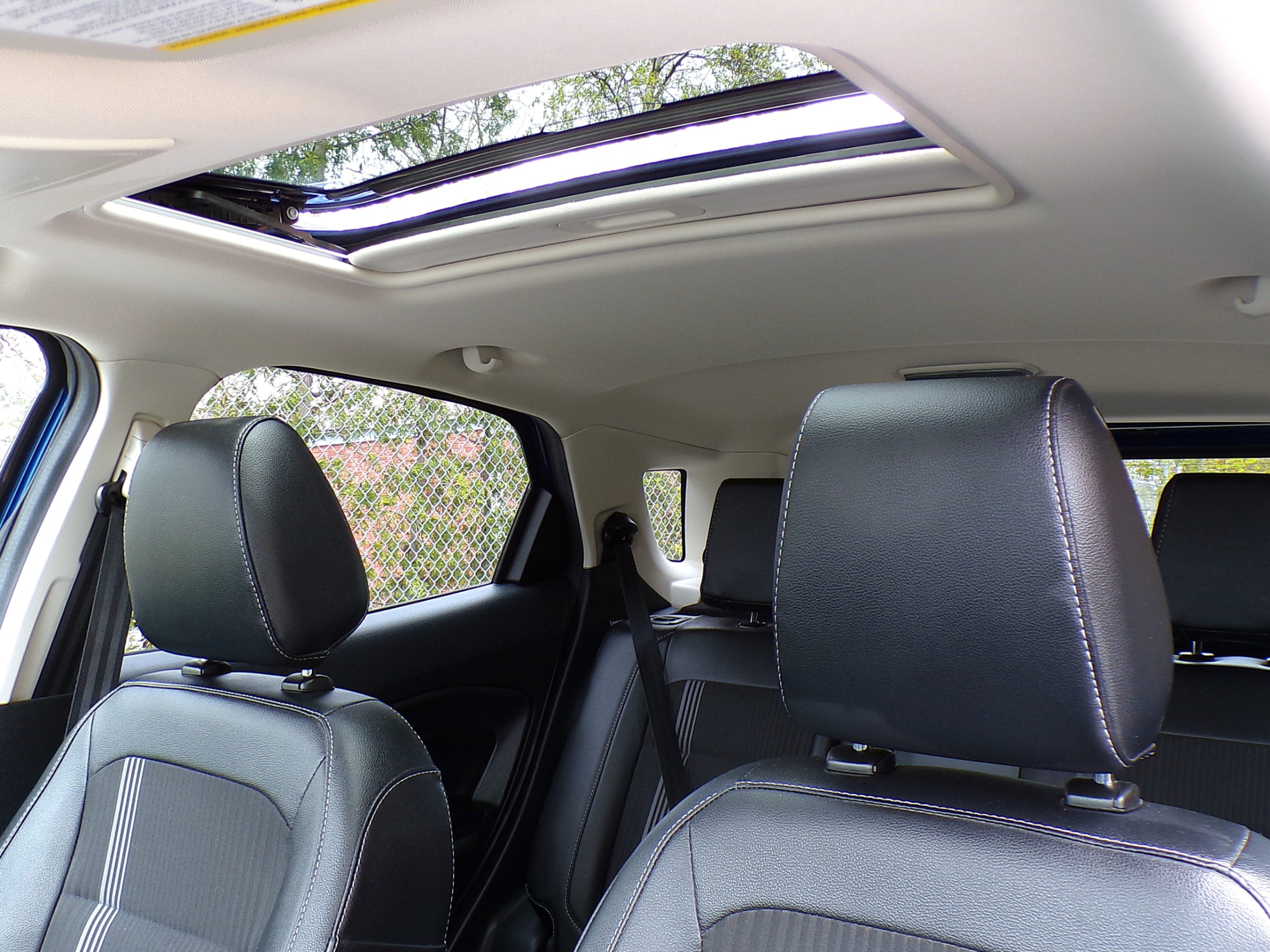 /autogallery/2020-Ford-Ecosport-15452889941762415.jpg