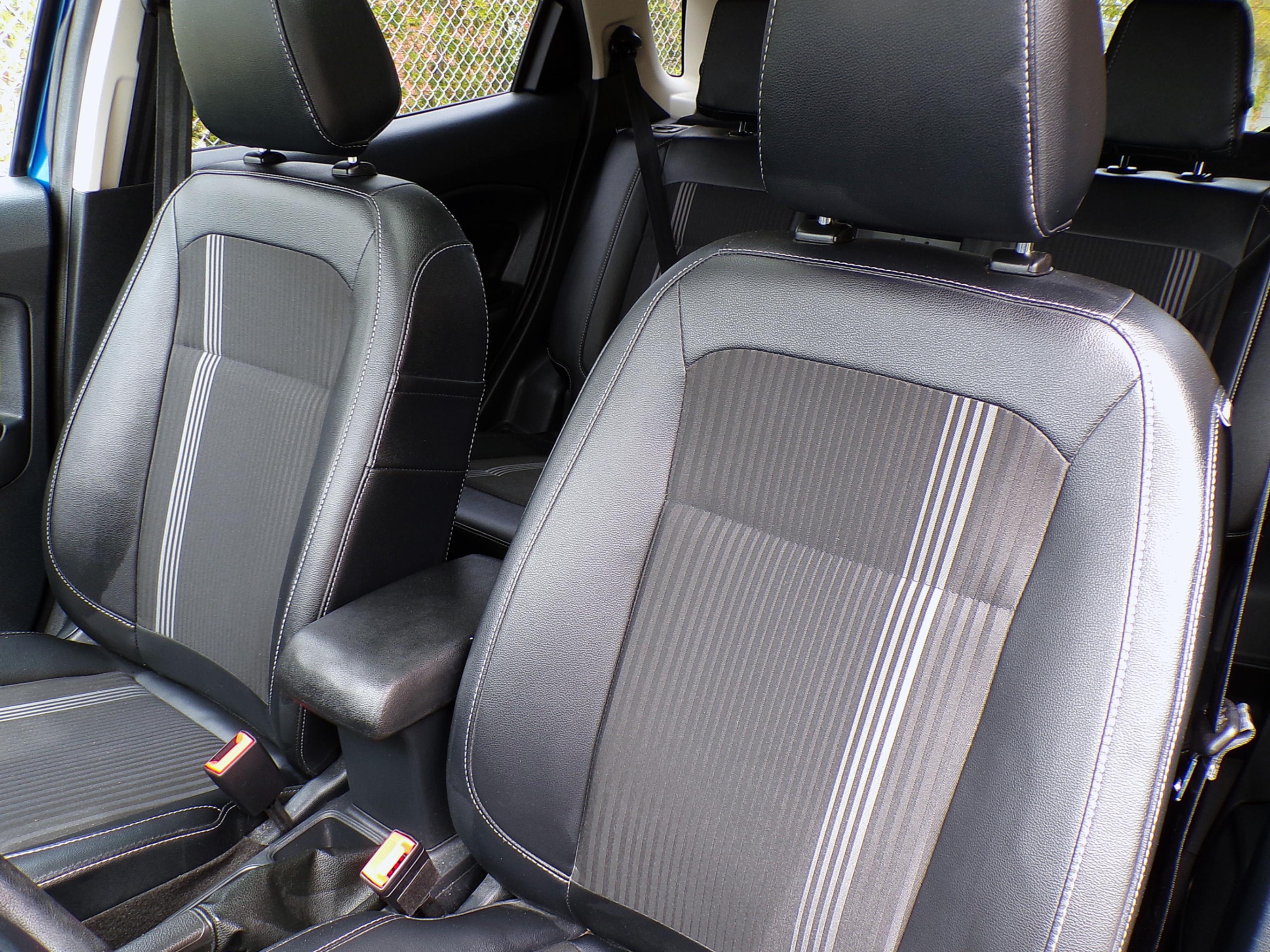 /autogallery/2020-Ford-Ecosport-6034604132913035.jpg