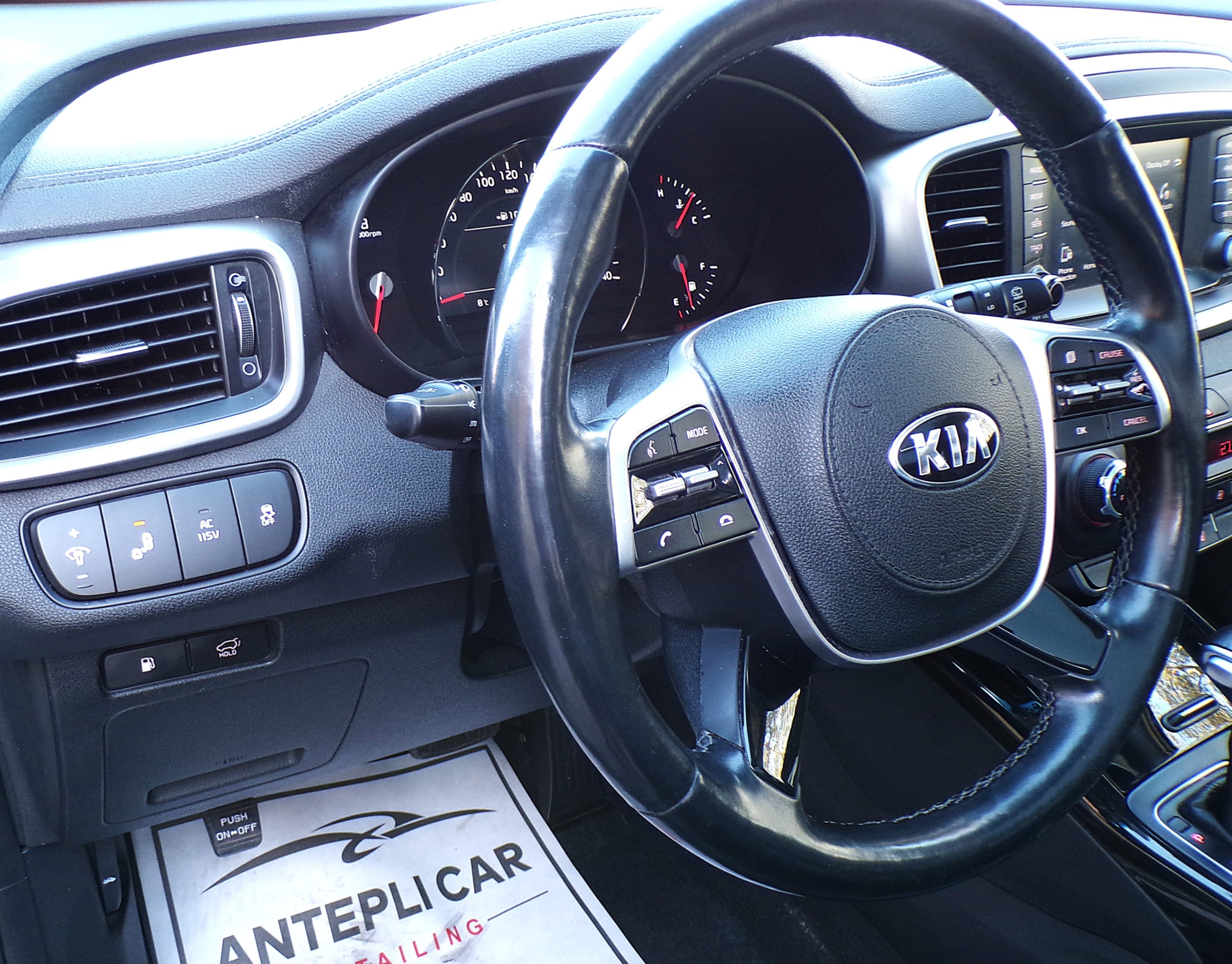 /autogallery/2020-Kia-Sorento-09588688198979023.jpg