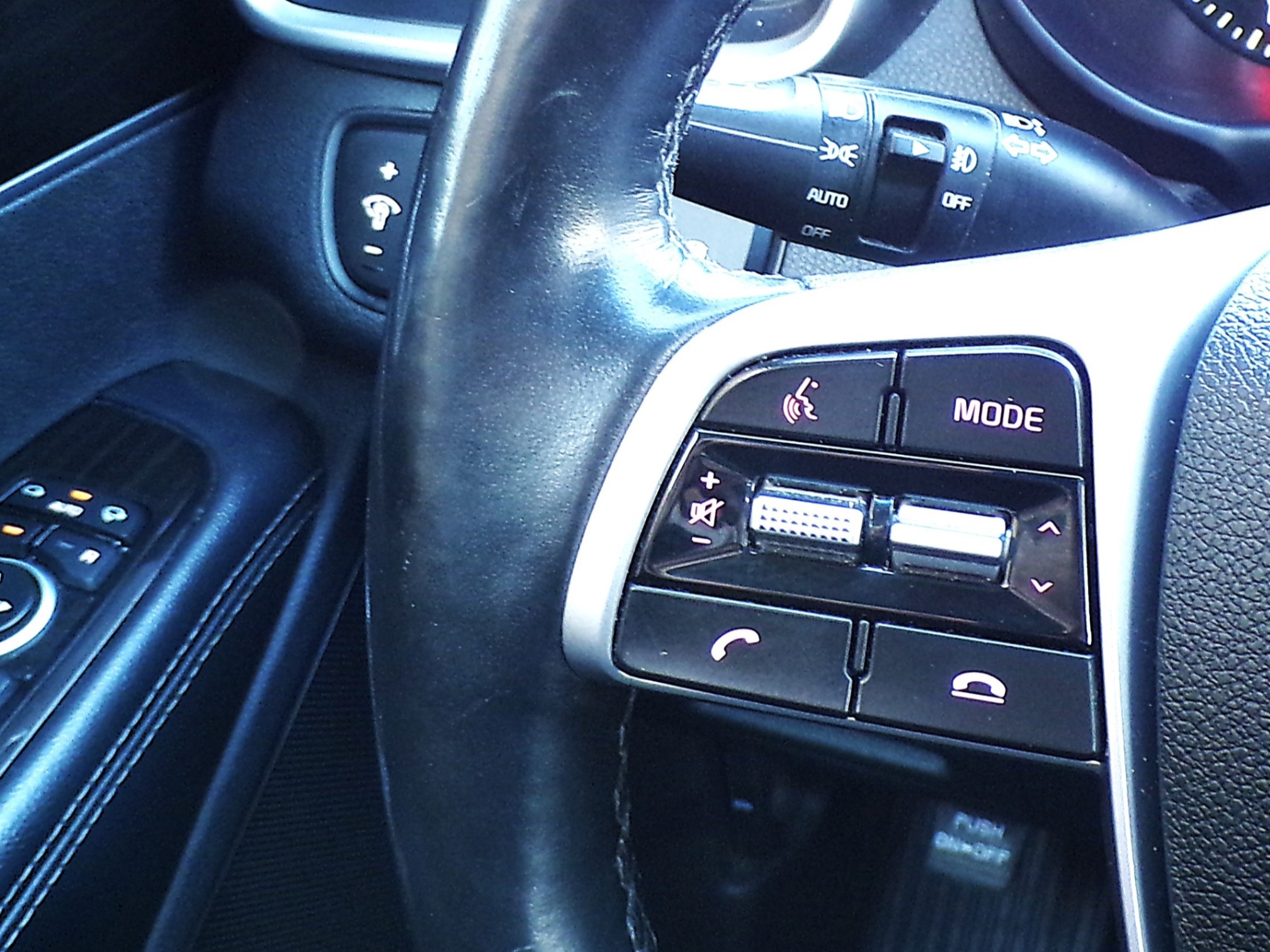 /autogallery/2020-Kia-Sorento-7316417750264854.jpg