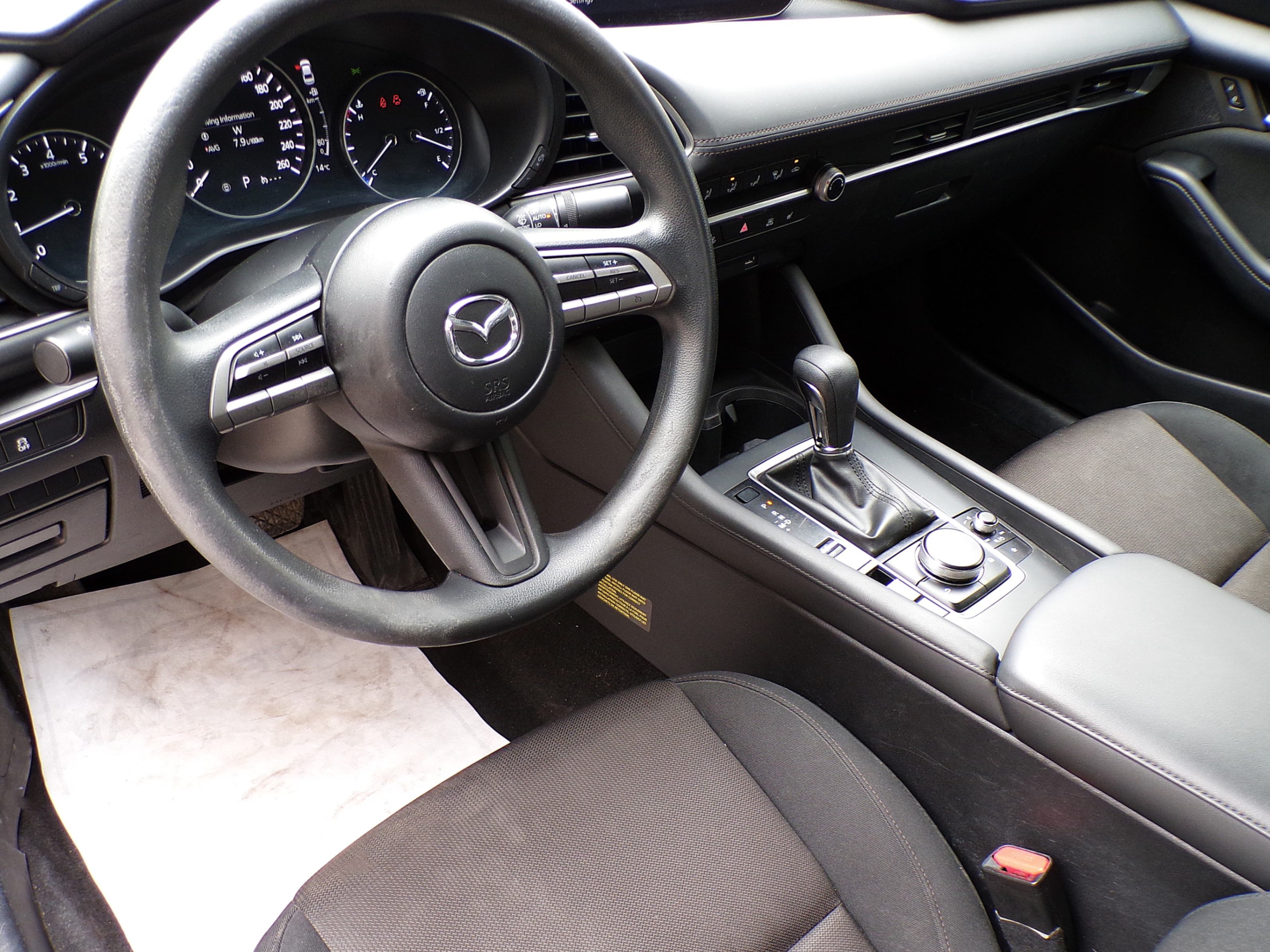 /autogallery/2021-Mazda-Mazda3-3238276704921945.jpg