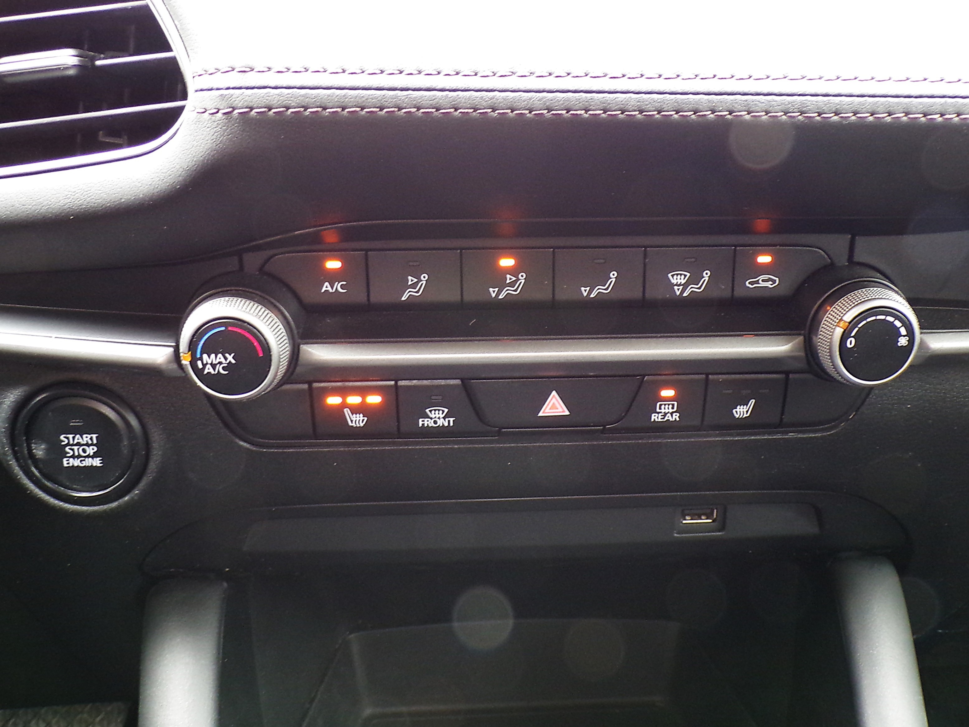 /autogallery/2021-Mazda-Mazda3-7485167468815954.jpg