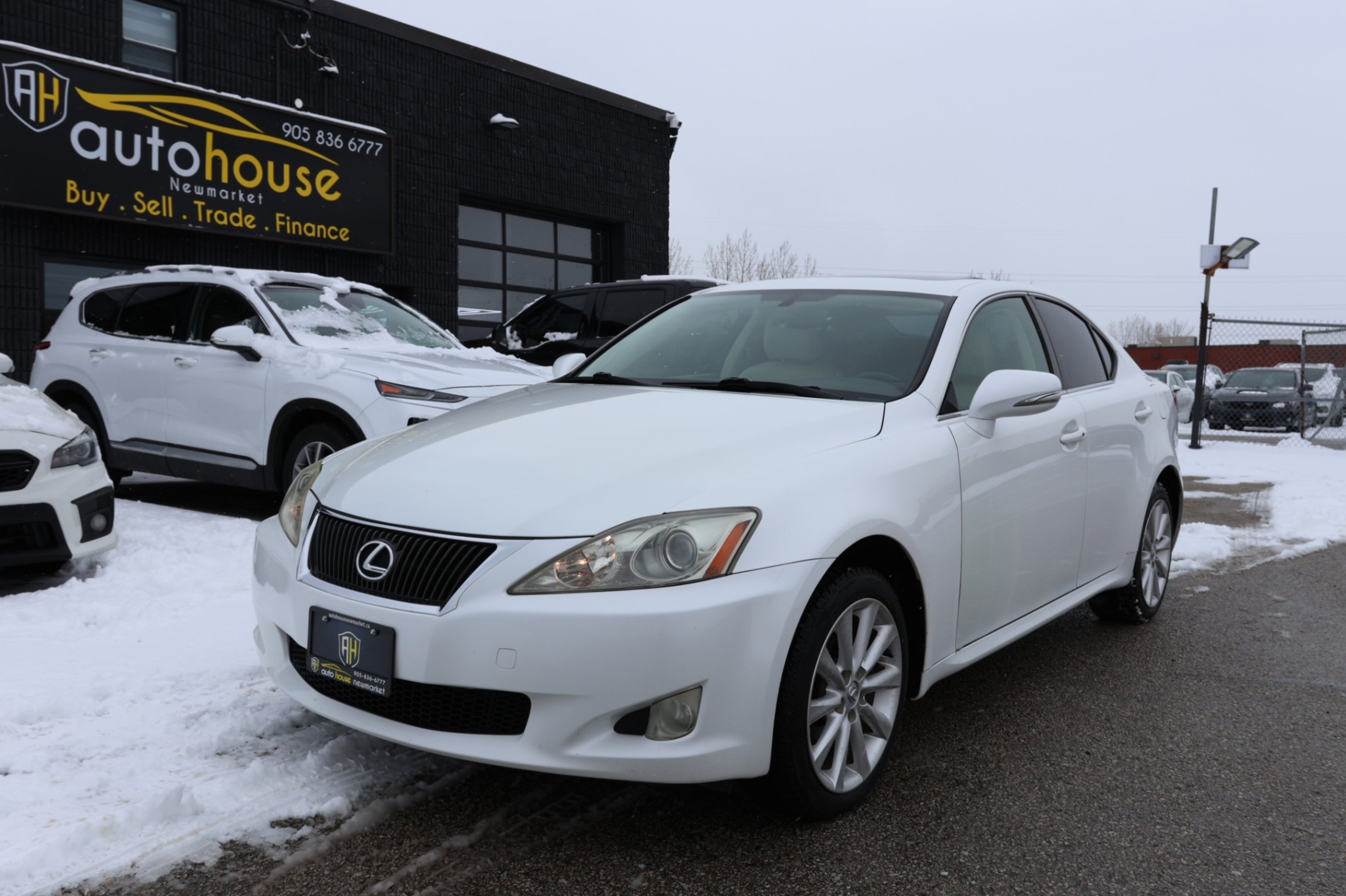 2009 Lexus is 250-AWD/NAV/B CAM/LEATHER/P SEATS/H SEATS/SUNROOF/P WINDOWS&MIRRORS/PUSH START/KEYLESS/CRUISE CONTRO