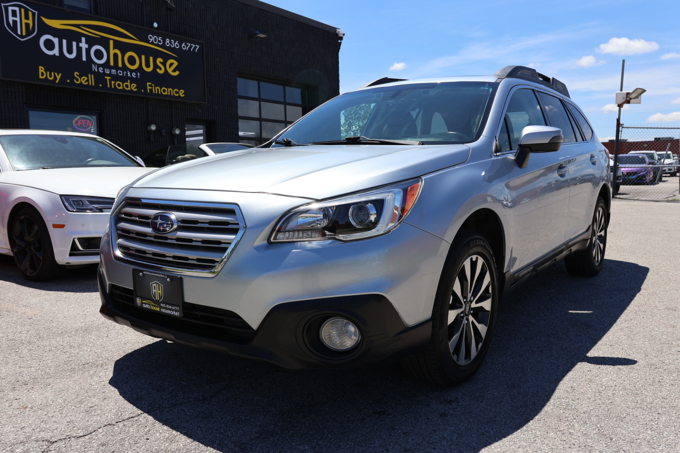 2017 Subaru Outback 3.6R-LIMITED-AWD-EYESIGHT PKG/NAV/ADAPT CRUISE/BLIS/LANE ASSIST/LEATHER/H SEATS/SUNROOF/KEYLESS/HARM