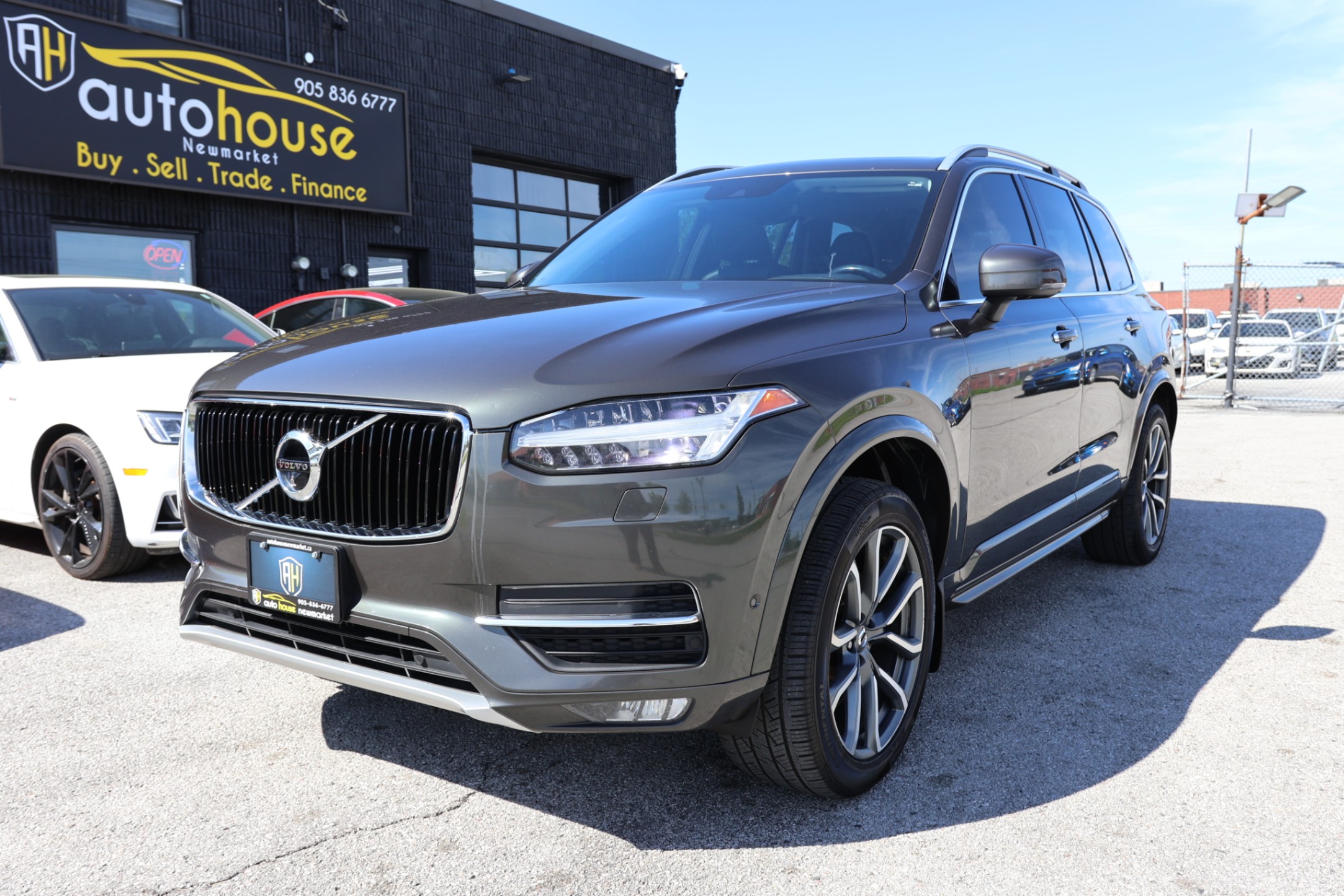 2018 Volvo XC90 T6-AWD-MOMENTUM/NAV/360 CAM/PANO ROOF/ADAPT CRUISE/BLIS/P SENSORS/LANE ASSIST/LEATHER/H F&R SEATS/CA