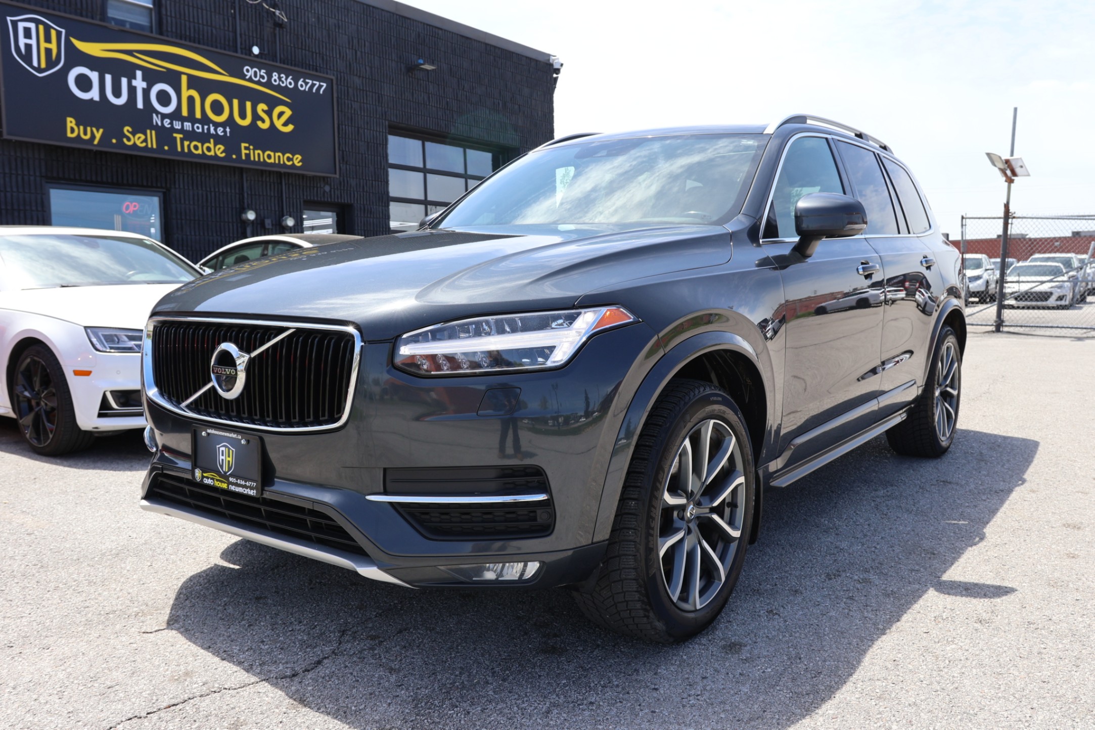 2018 Volvo XC90 T6-AWD-MOMENTUM/NAV/360 CAM/PANO ROOF/ADAPT CRUISE/BLIS/P SENSORS/LANE ASSIST/LEATHER/H F&R SEATS/CA